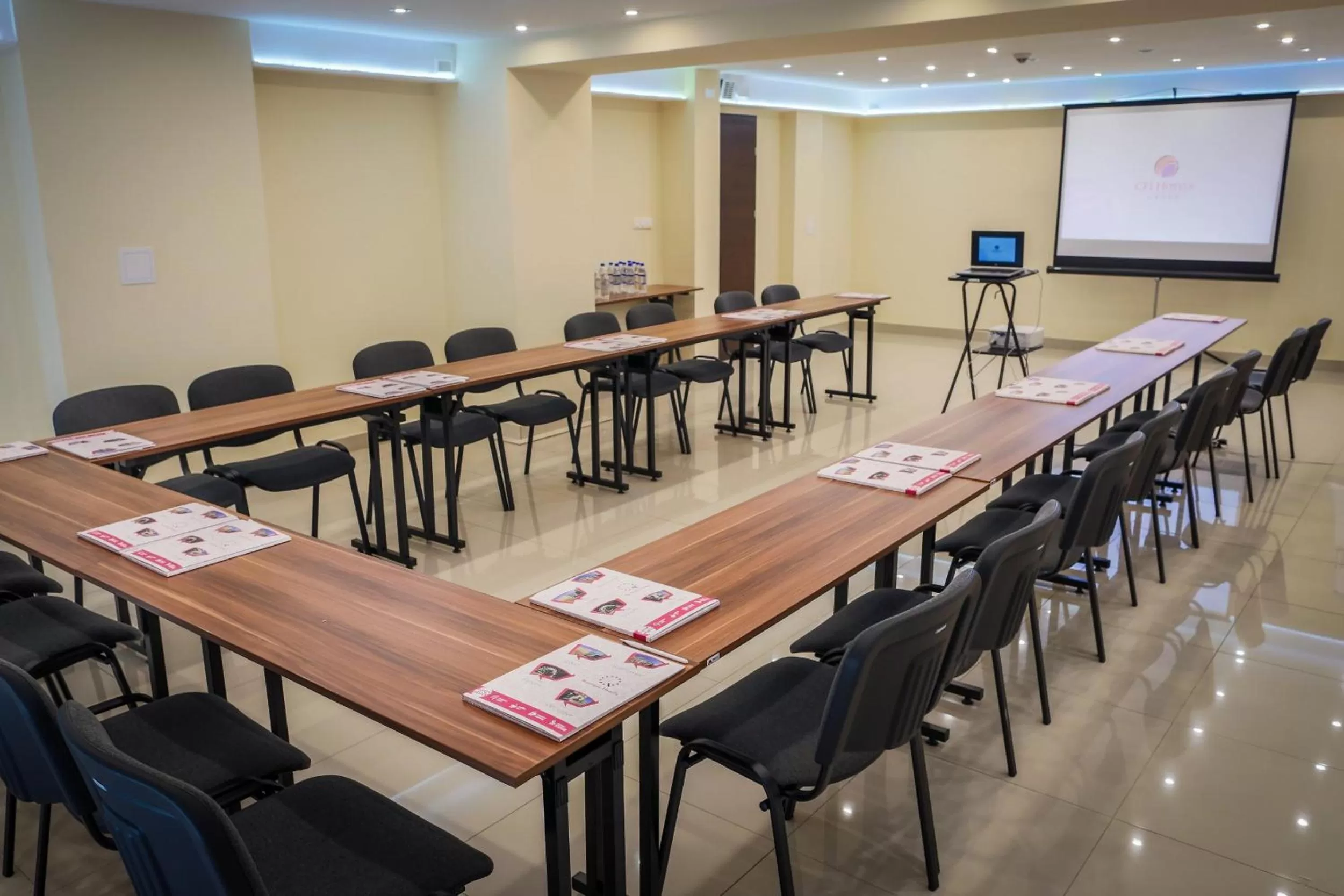 Meeting/conference room in Boutique Hotel's Kwiska - Legnicka