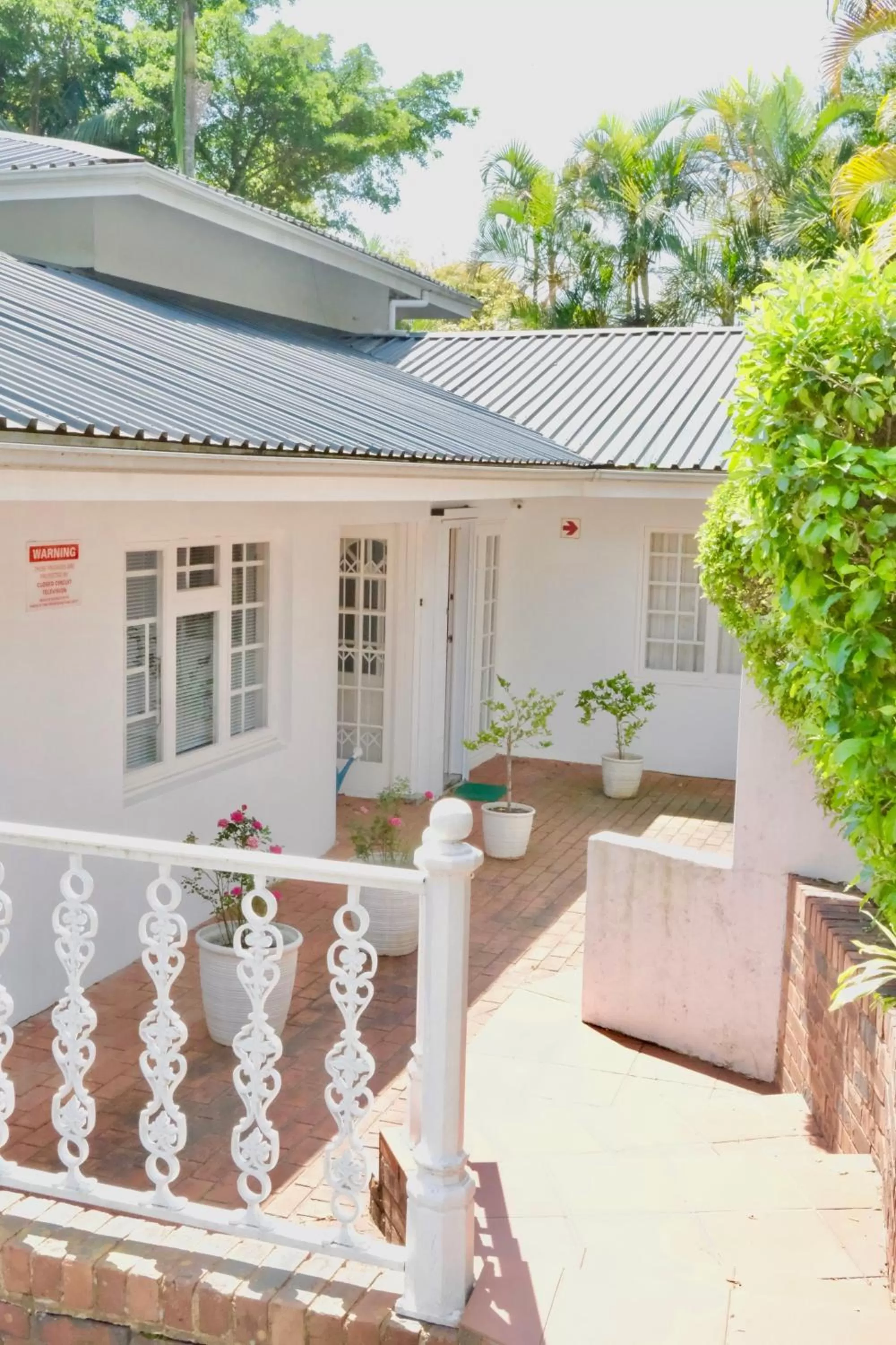 Property building in The Whitehouse Bed and Breakfast