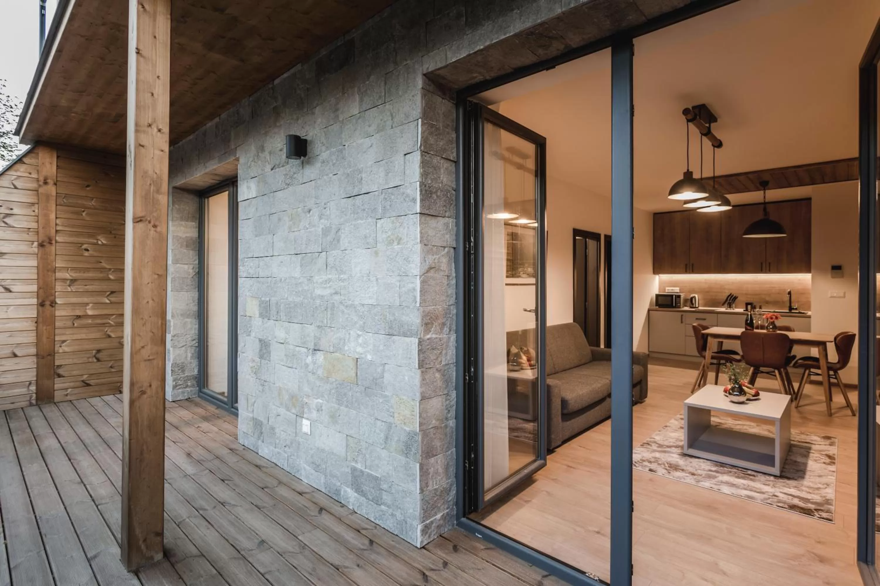 Balcony/Terrace in ARIETES MARMONT Resort