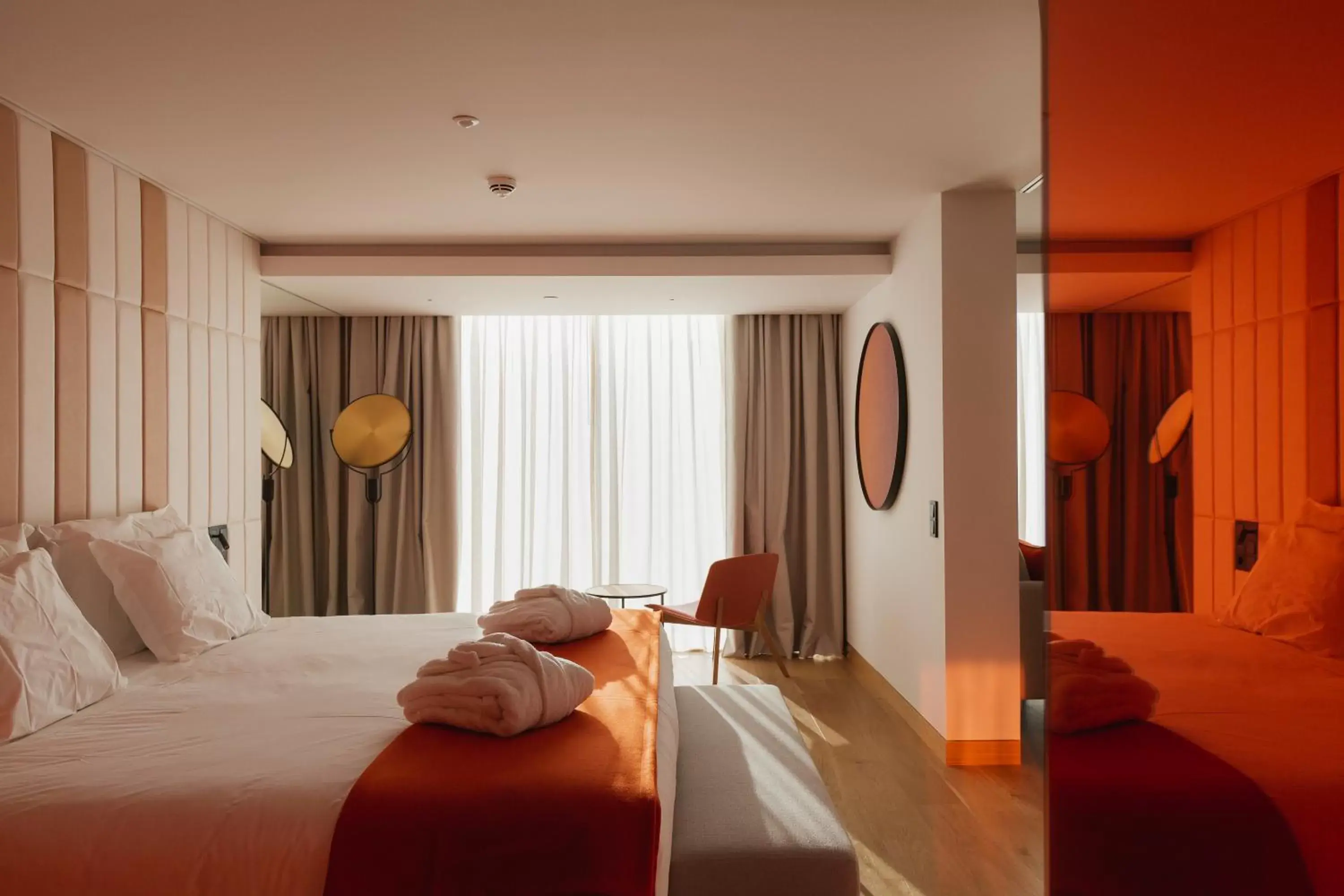 Bedroom, Bed in Lumen Hotel & The Lisbon Light Show