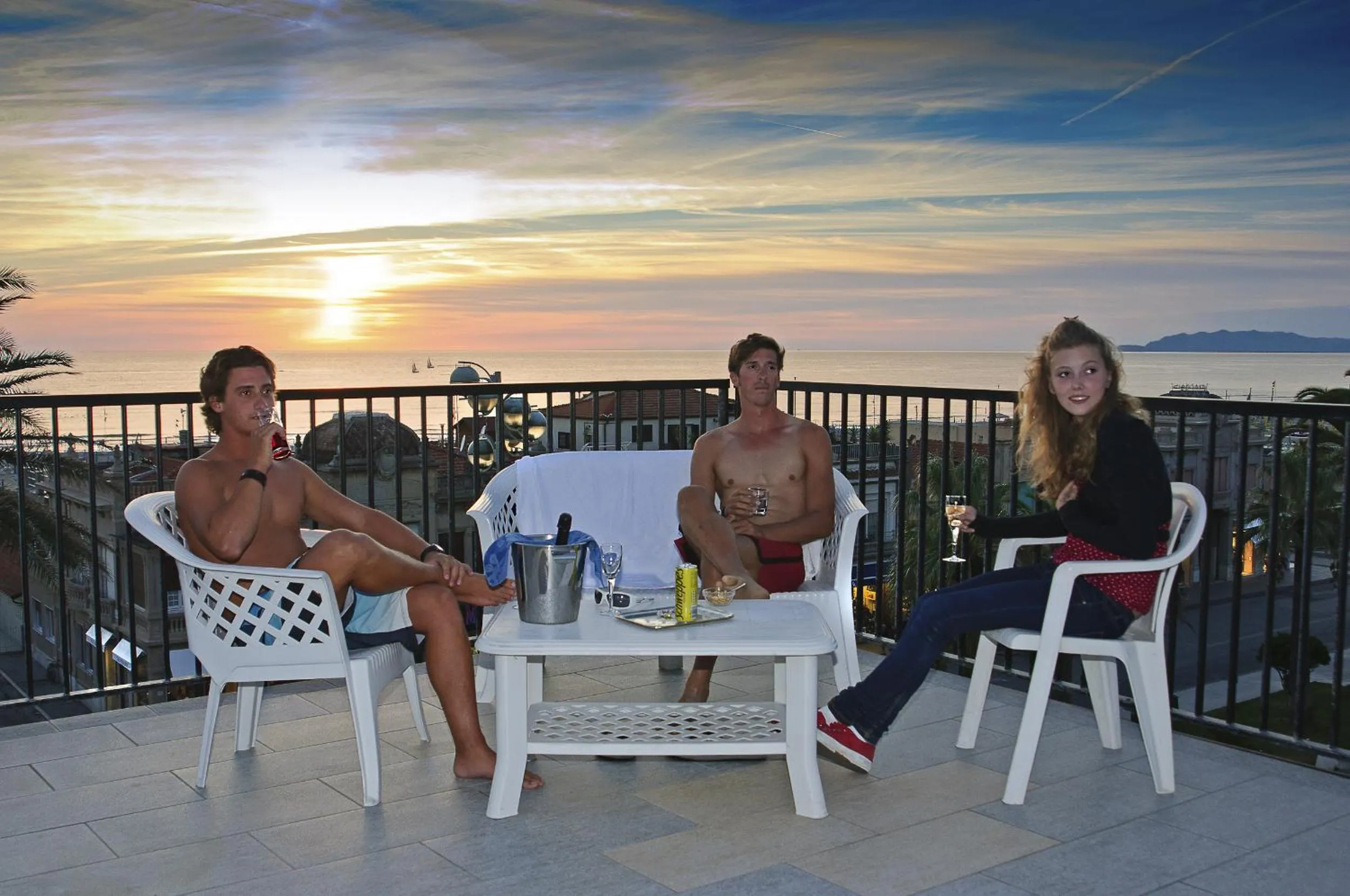 People in Hotel Eden