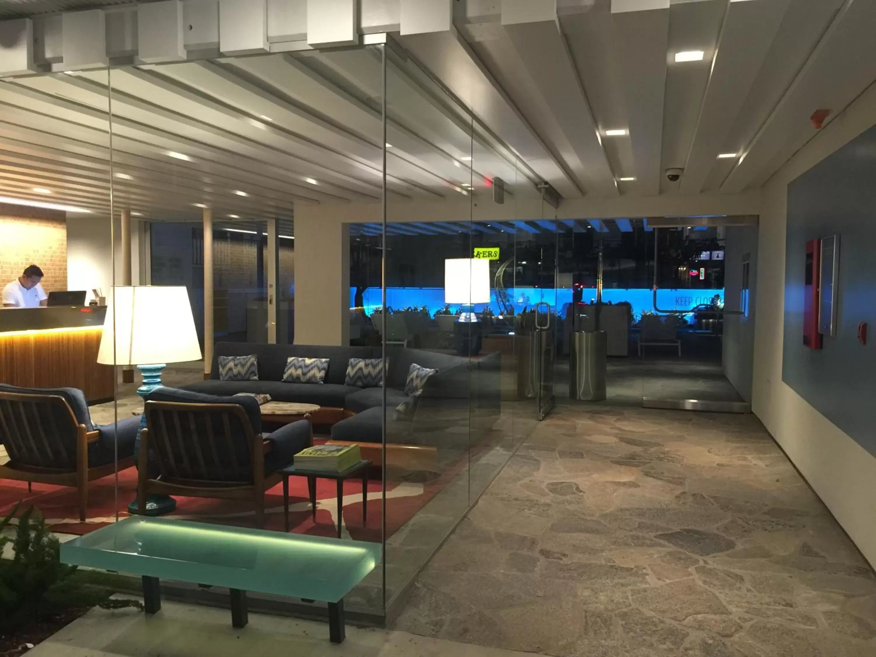 Lobby or reception, Lounge/Bar in Beverly Laurel Hotel