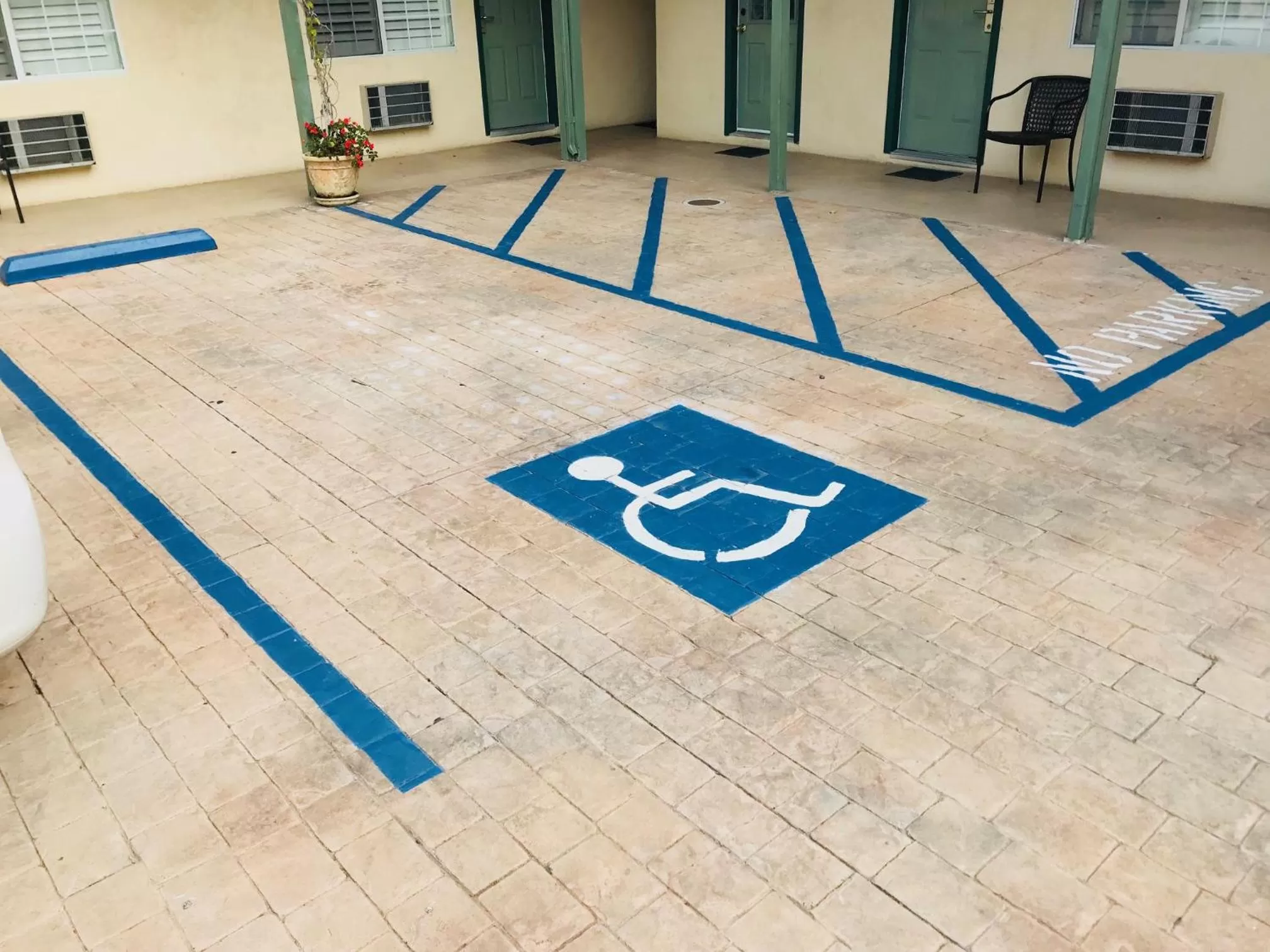 Facility for disabled guests in Bella Capri Inn and Suites