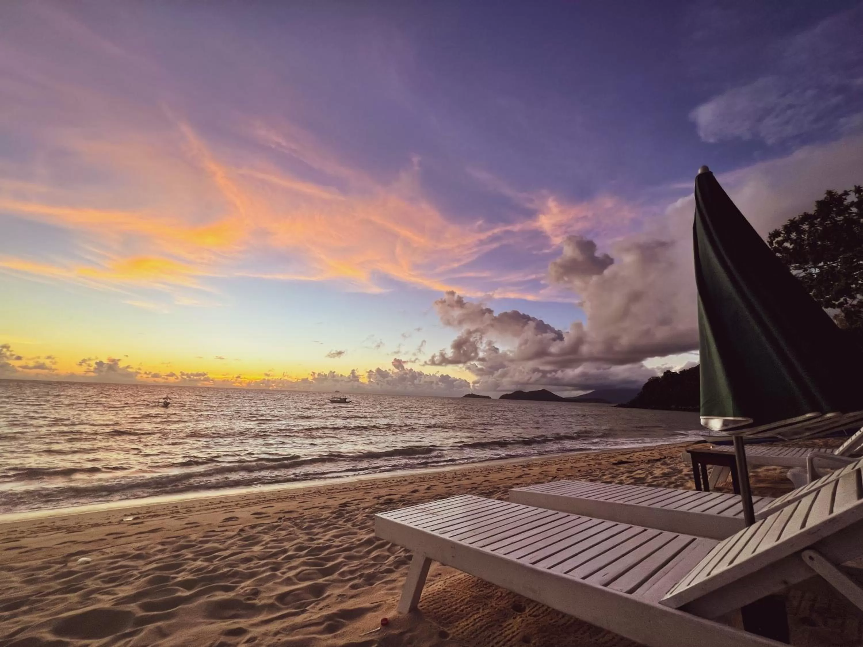 Beach in Peak View Resort