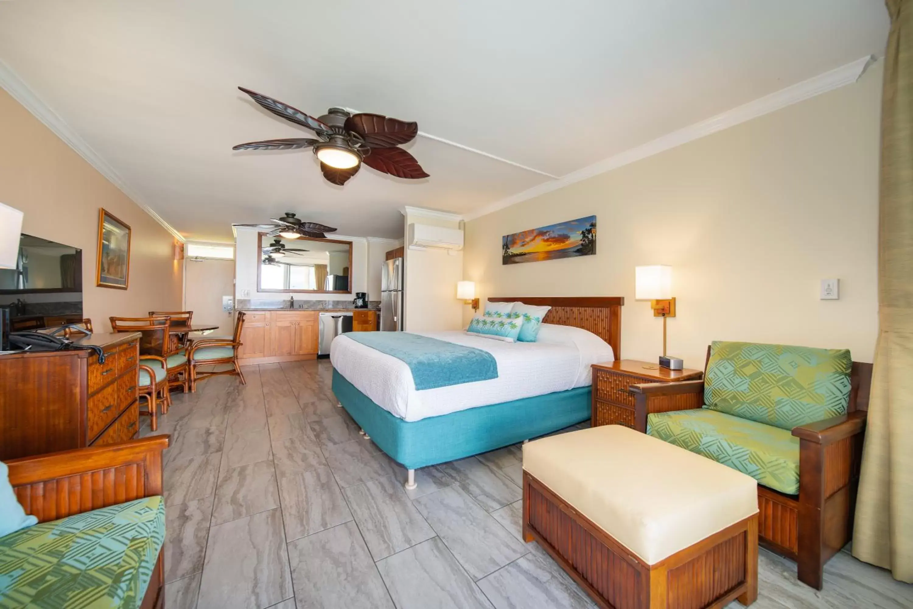 Bed in Napili Shores Maui by OUTRIGGER - No Resort & Housekeeping Fees