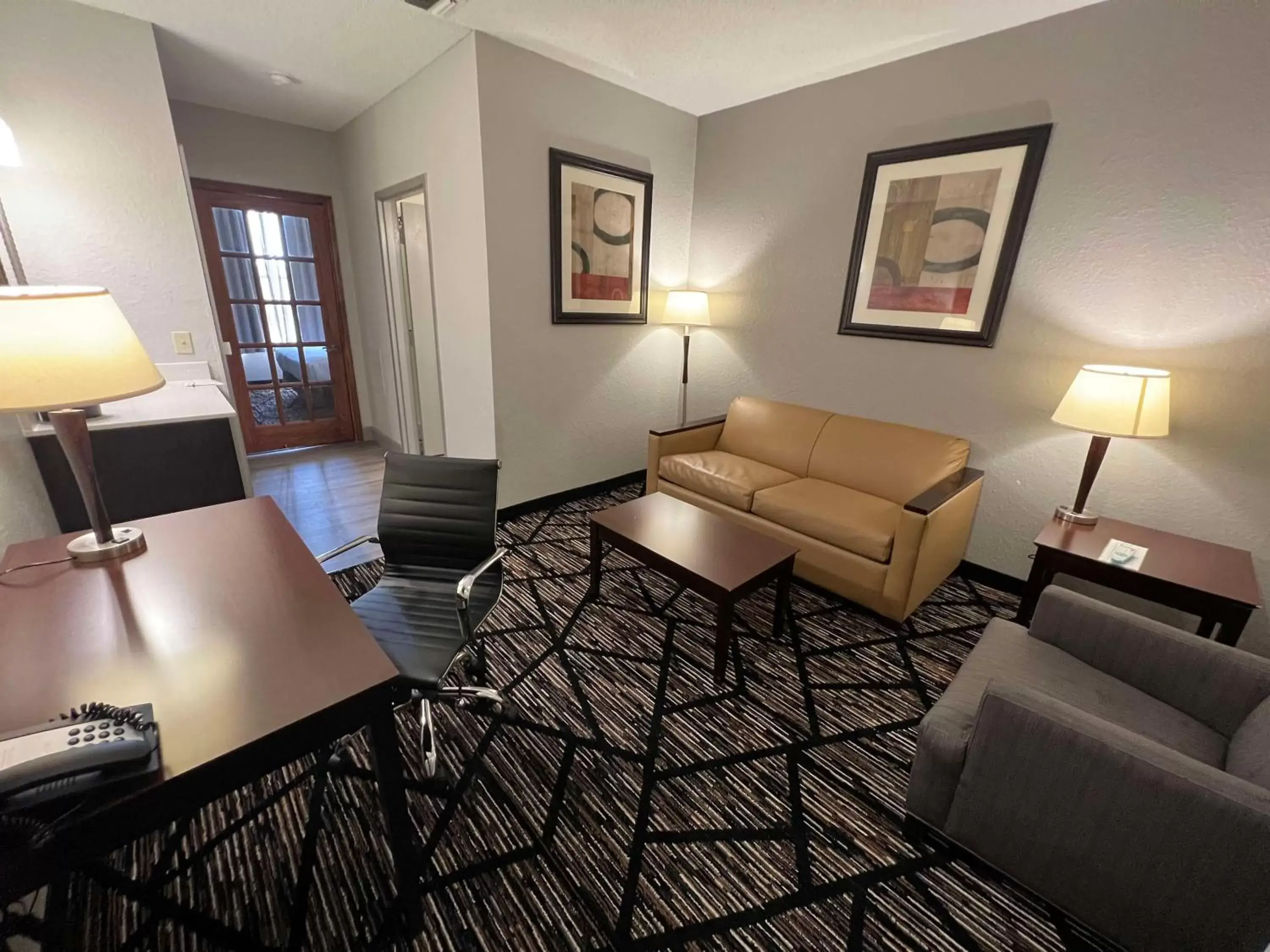 King Suite - Disability Access/Non-Smoking in Best Western PLUS Hobby Airport Inn and Suites