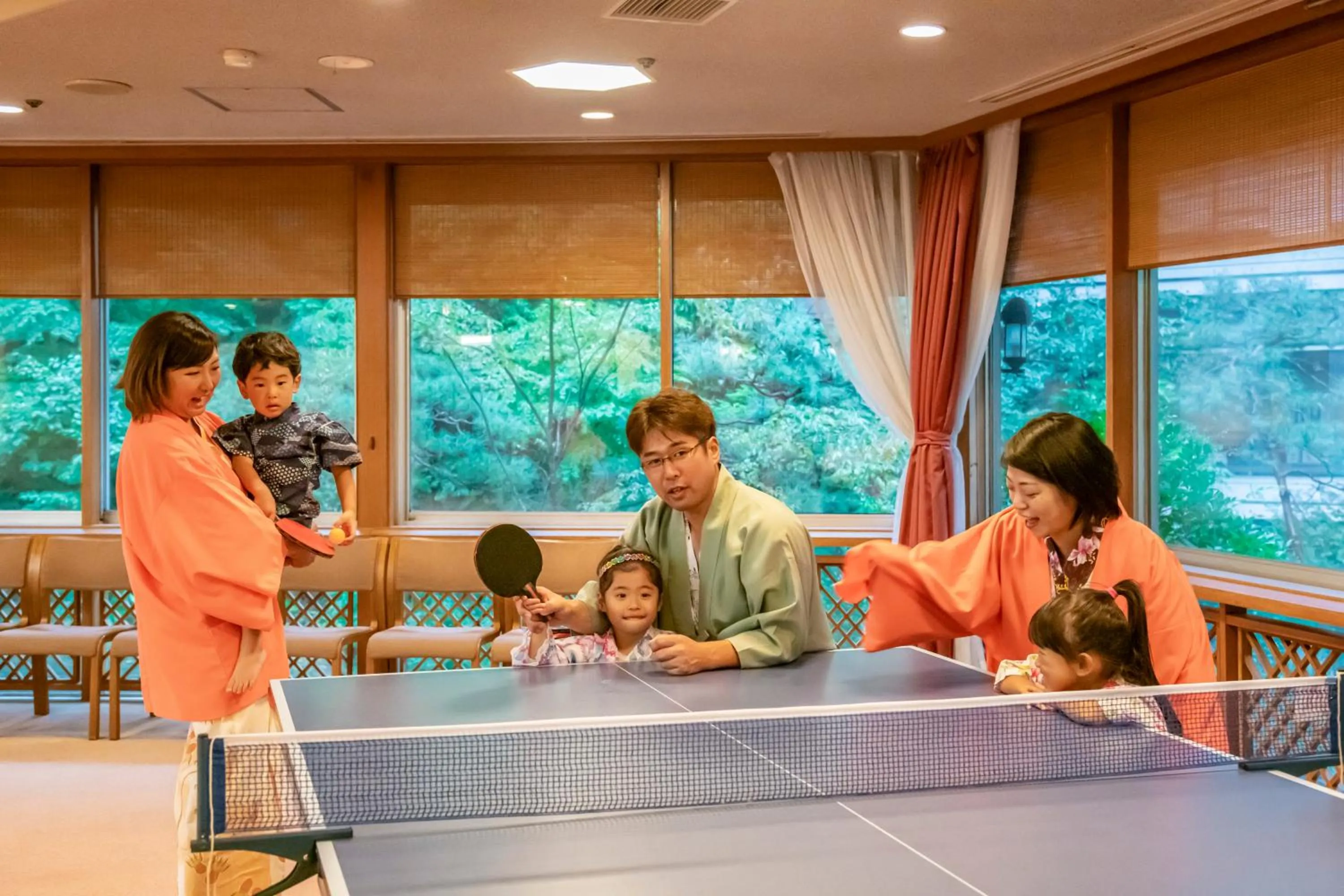 Game Room in Senkeien Tsukioka Hotel