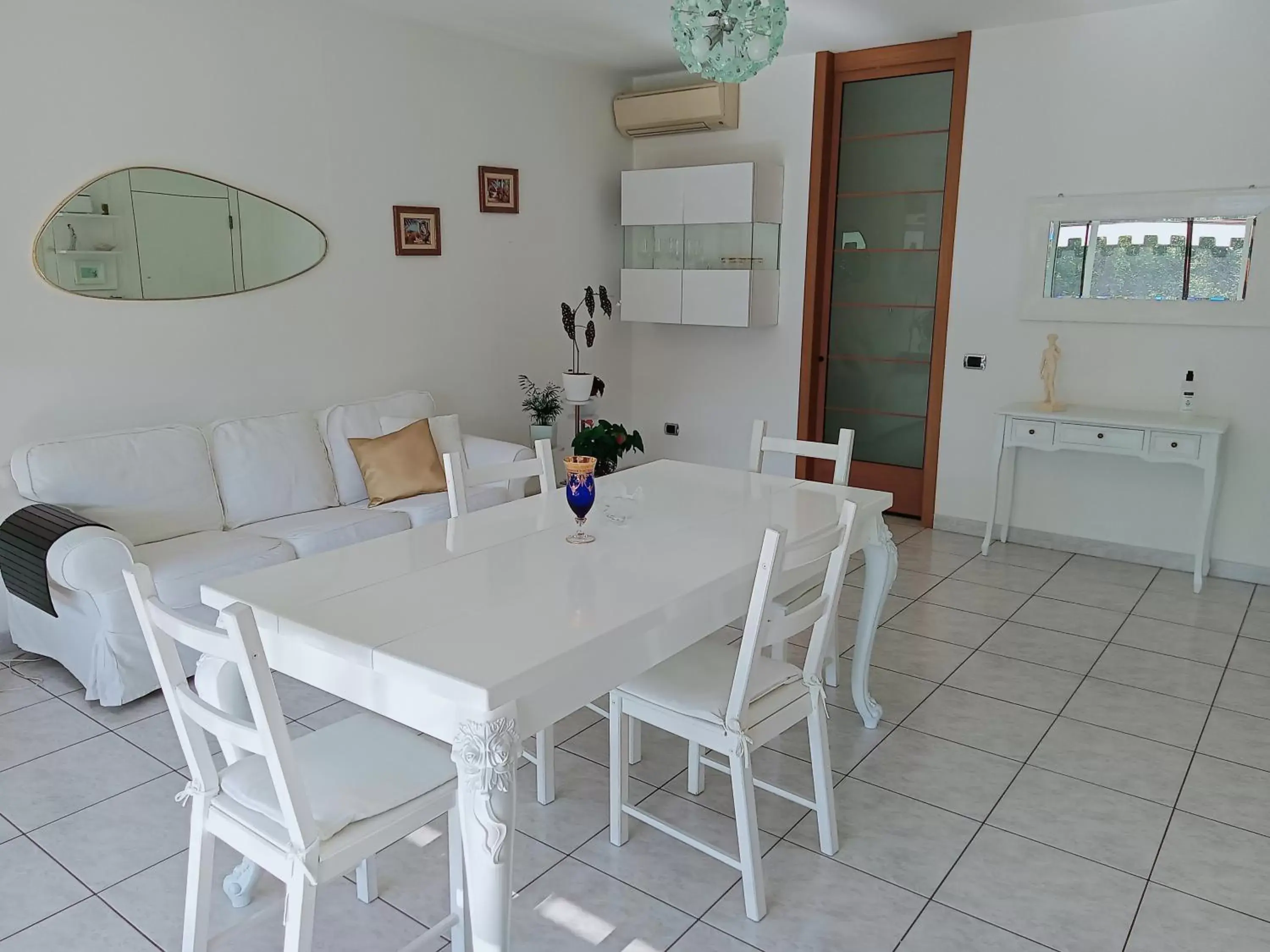 Dining Area in Maison da Paola