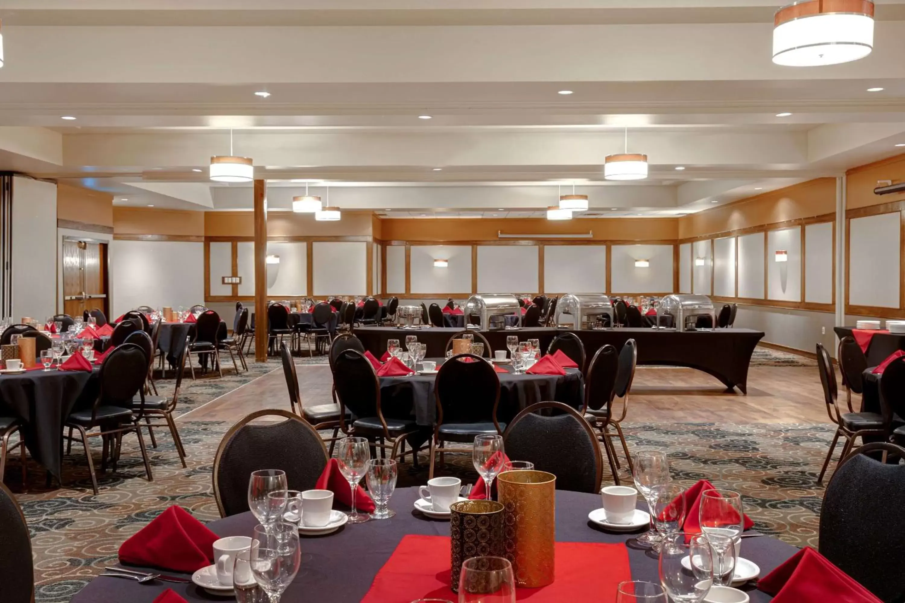 Banquet/Function facilities, Restaurant/Places to Eat in Days Inn & Conference Centre Prince Albert
