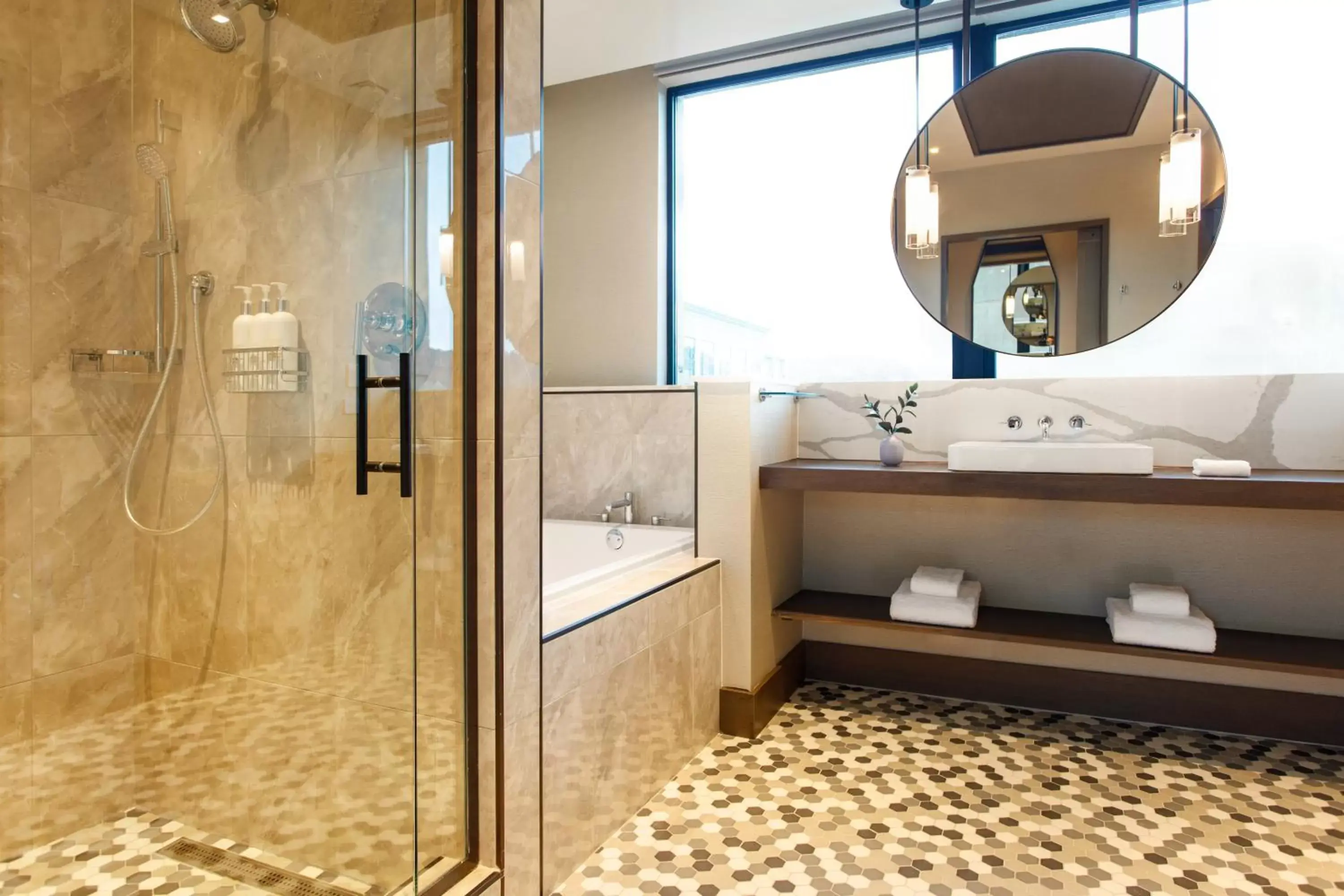 Photo of the whole room, Bathroom in Kimpton - Hotel Arras, an IHG Hotel