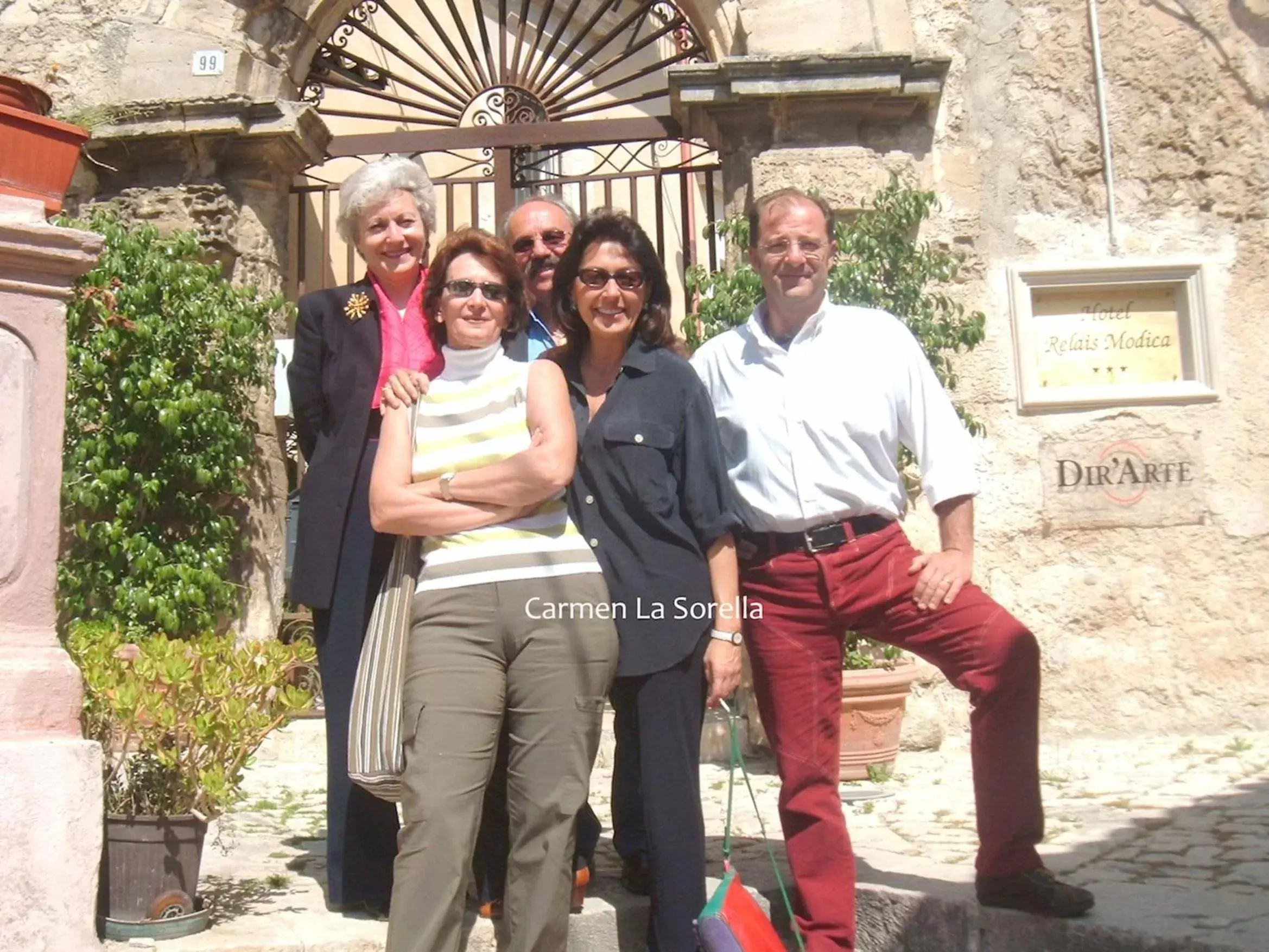 group of guests in Hotel Relais Modica