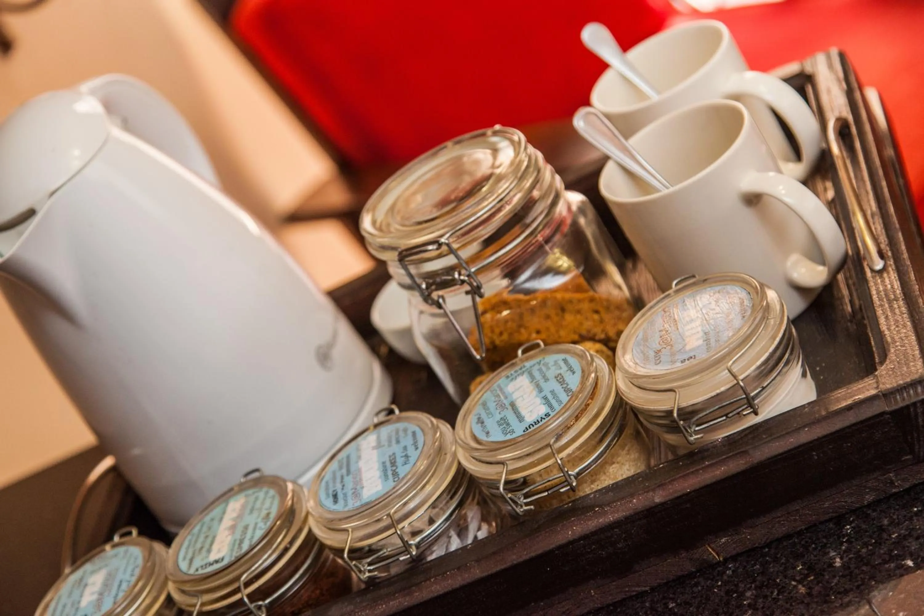 Food and drinks in 3@Marion Guest House