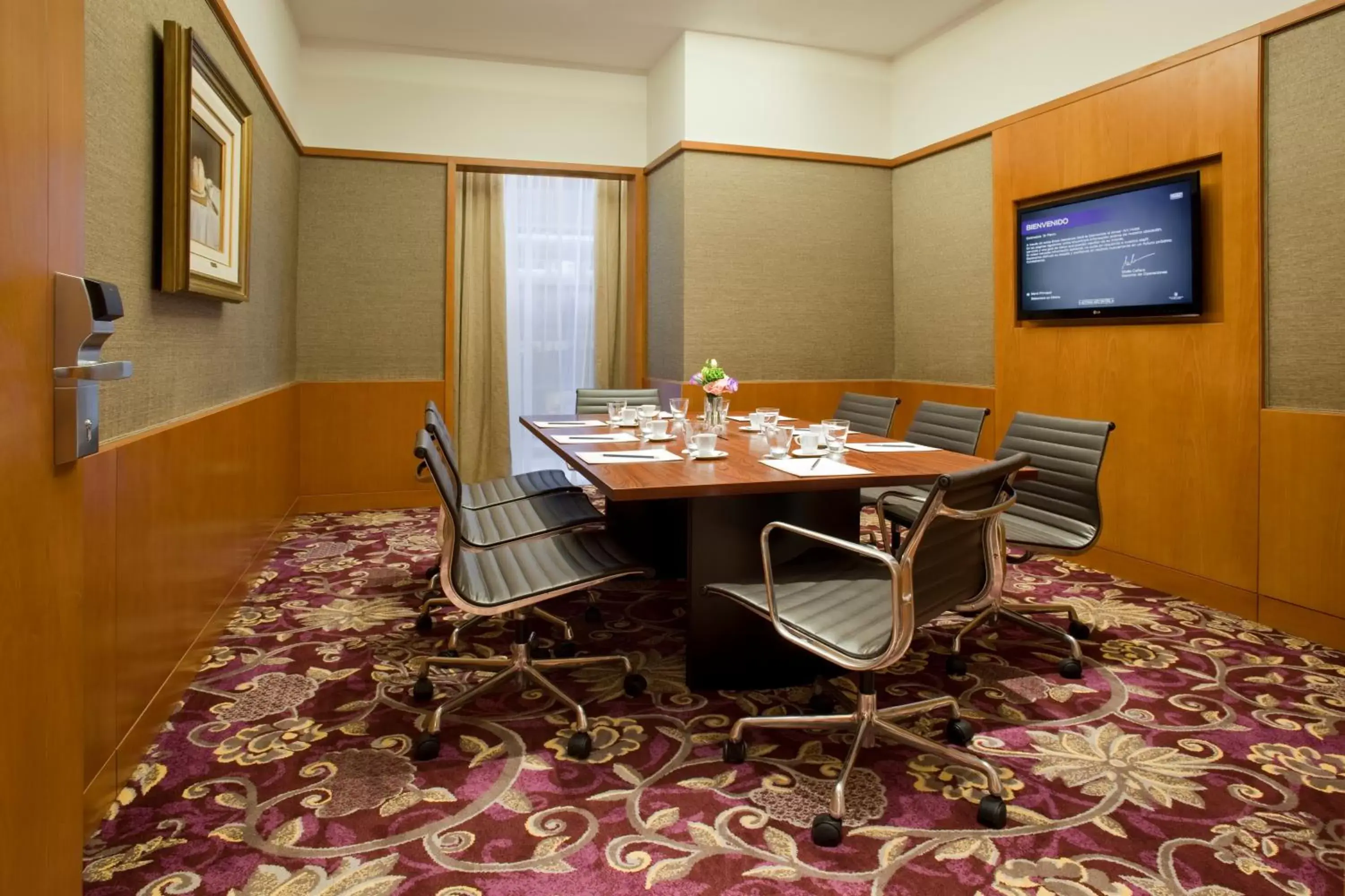 Business facilities in Alvear Art Hotel