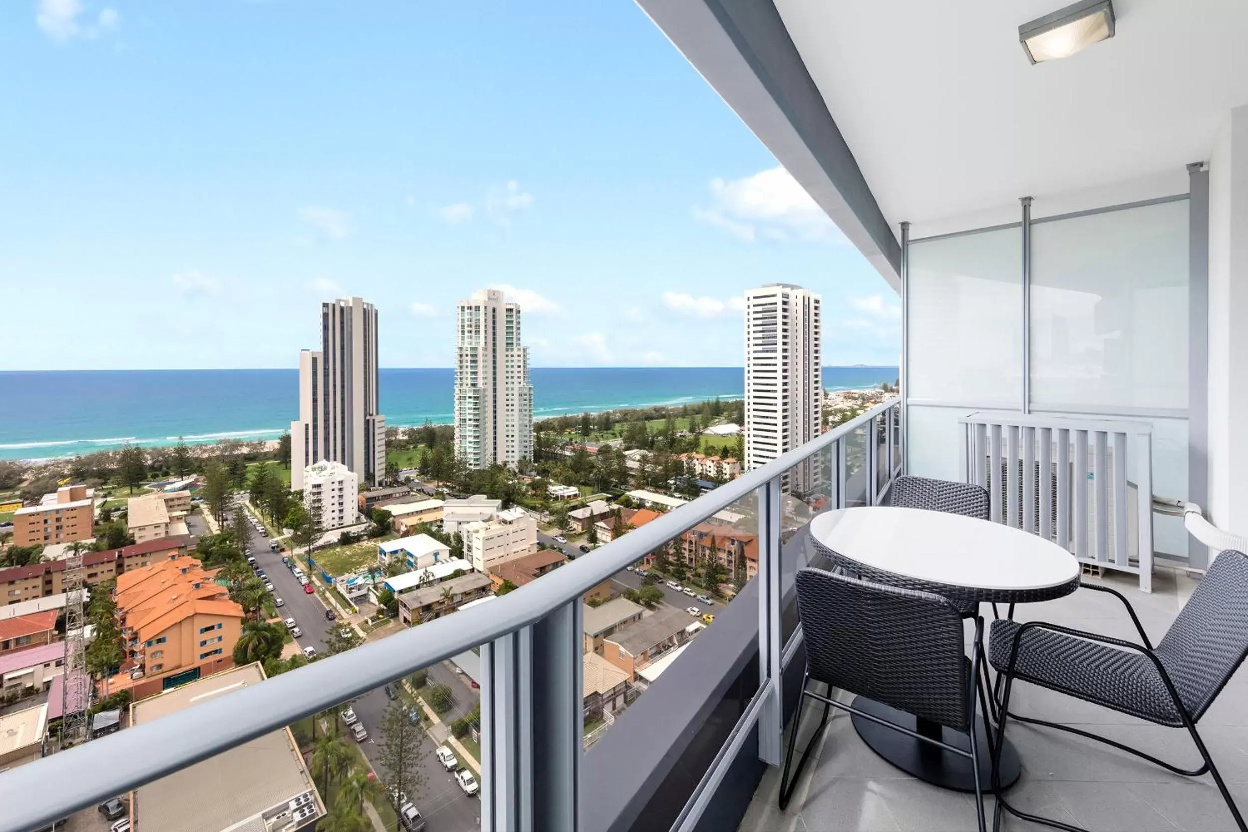 Balcony/Terrace in Meriton Suites Broadbeach