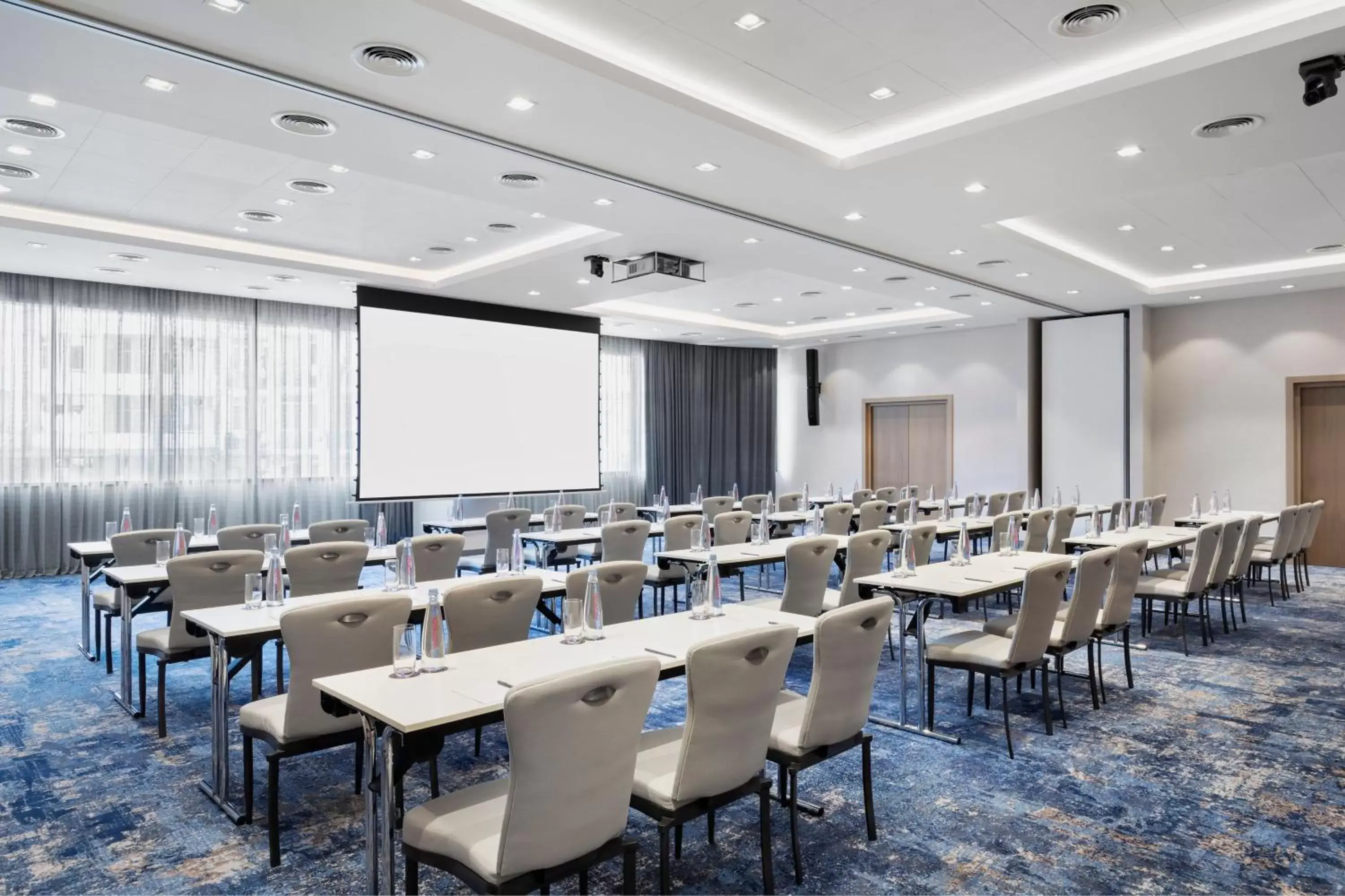 Meeting/conference room in Courtyard by Marriott Batumi