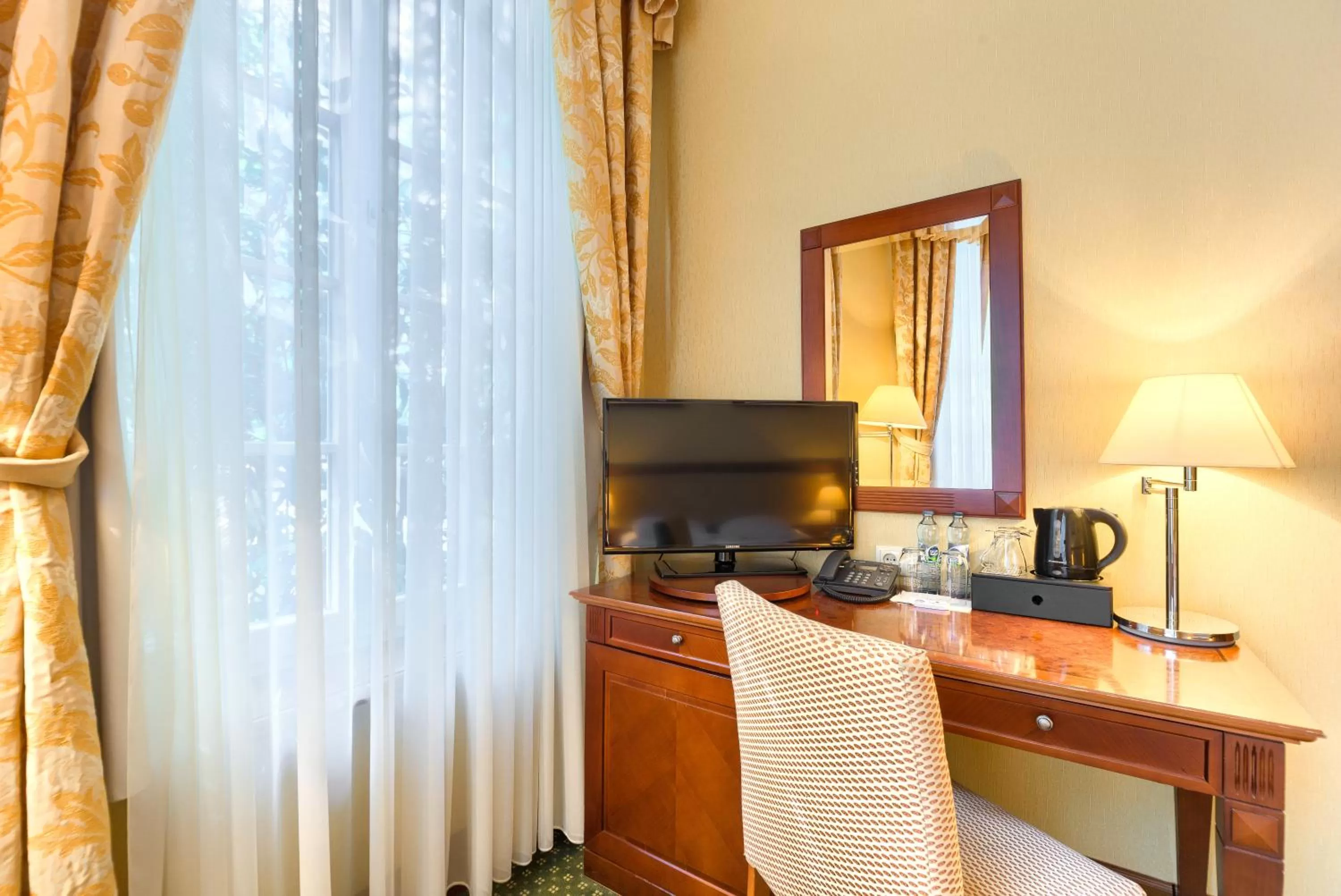 Single Room in Park Hotel