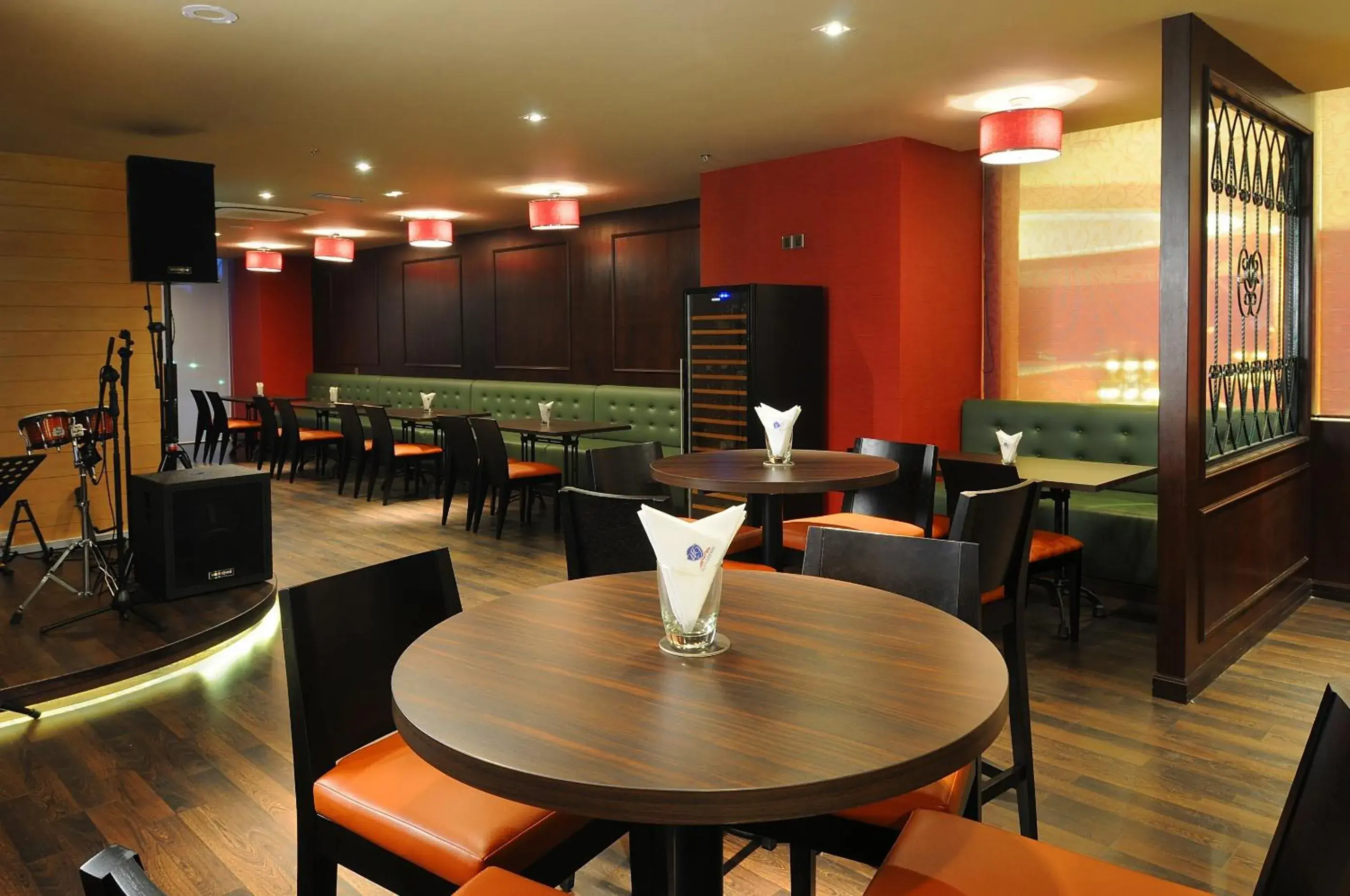 Lounge or bar, Restaurant/Places to Eat in Hotel Granada Johor Bahru