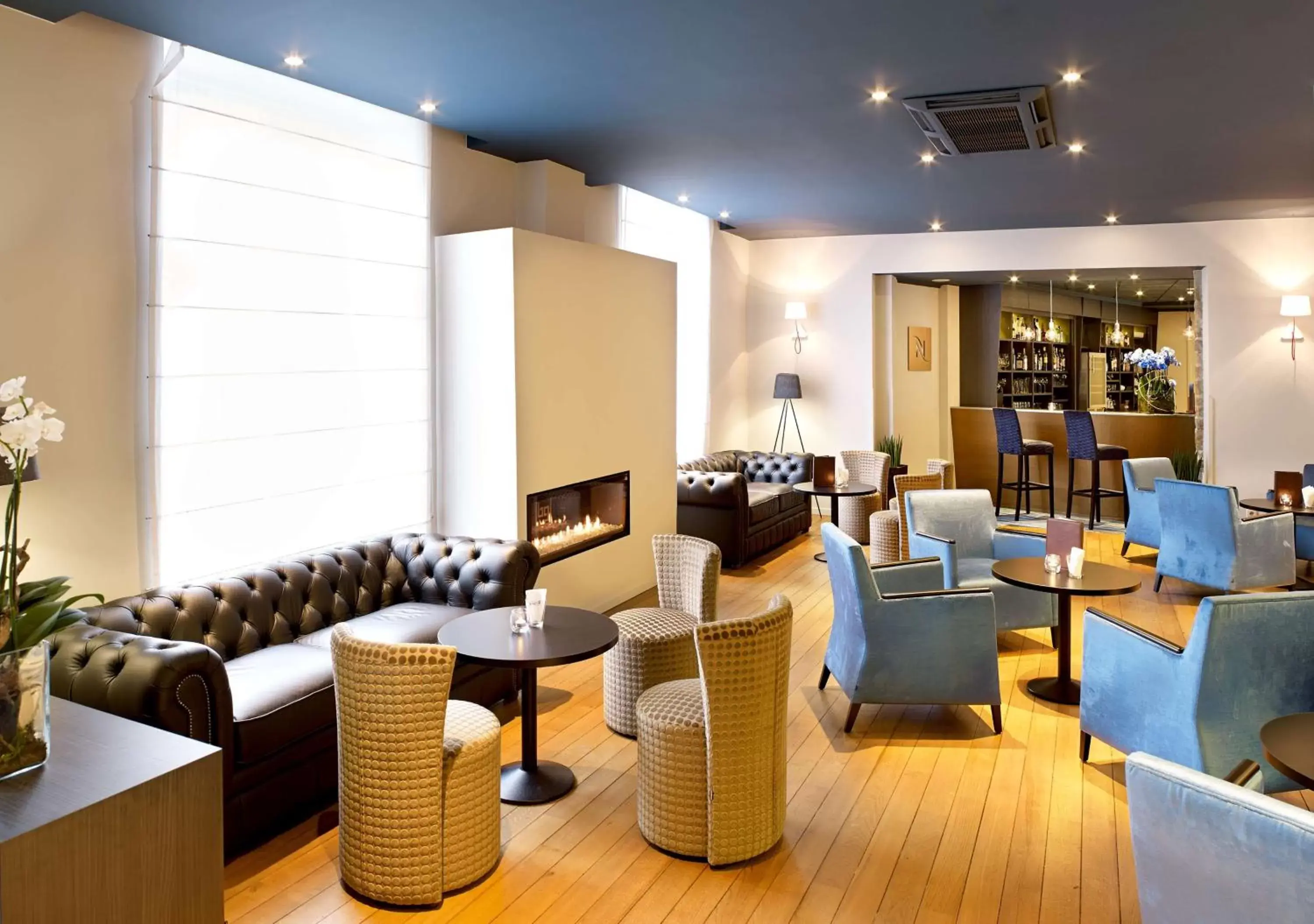 Lobby or reception, Lounge/Bar in Radisson BLU Balmoral