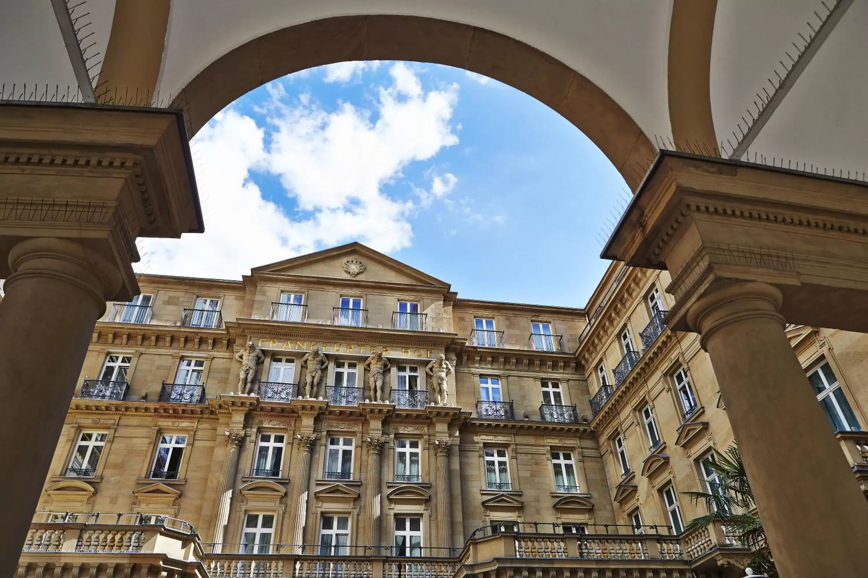 Property building in Steigenberger Icon Frankfurter Hof