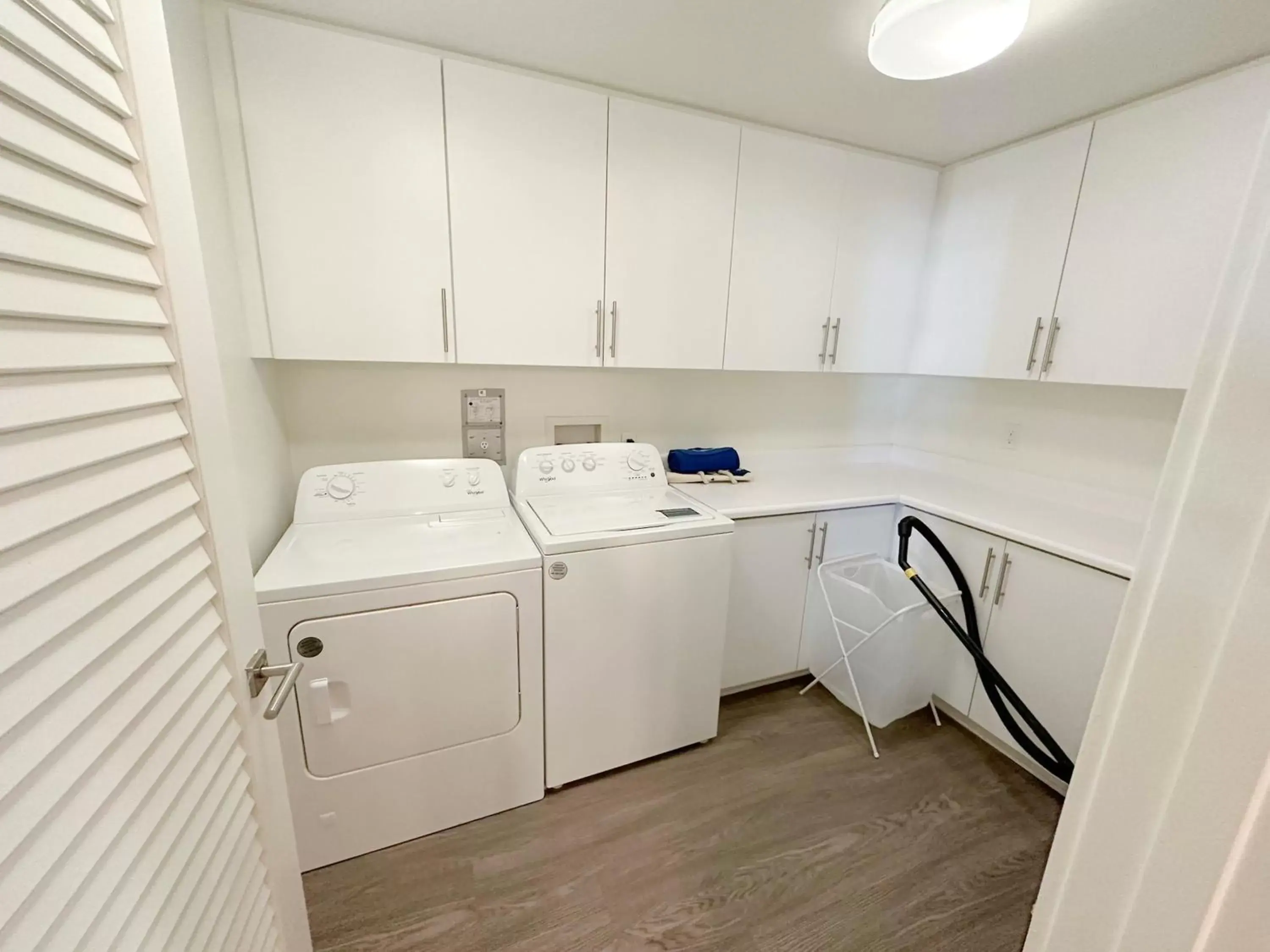 washing machine, Bathroom in Cityscape Luxury Rental Homes in the Heart of Los Angeles