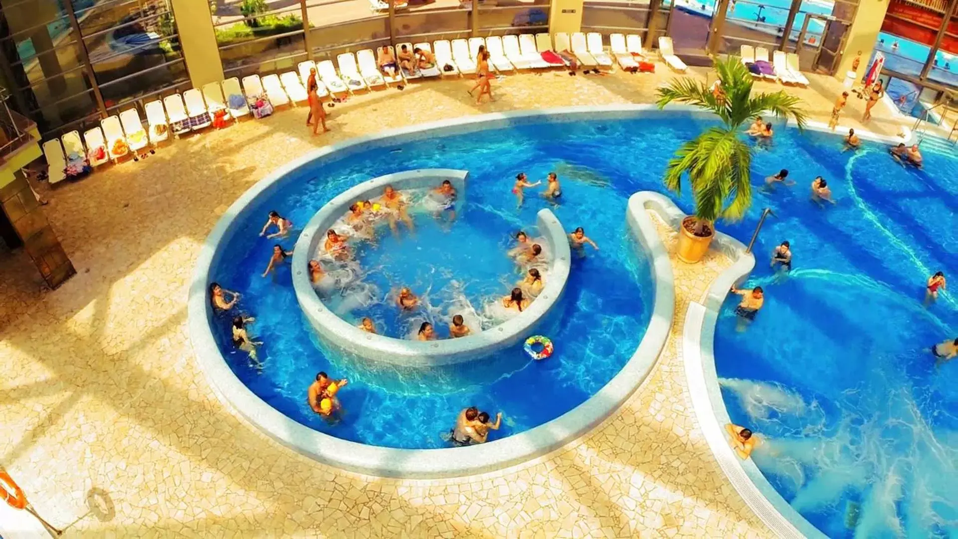 Swimming pool, Pool View in Aquaworld Resort Budapest