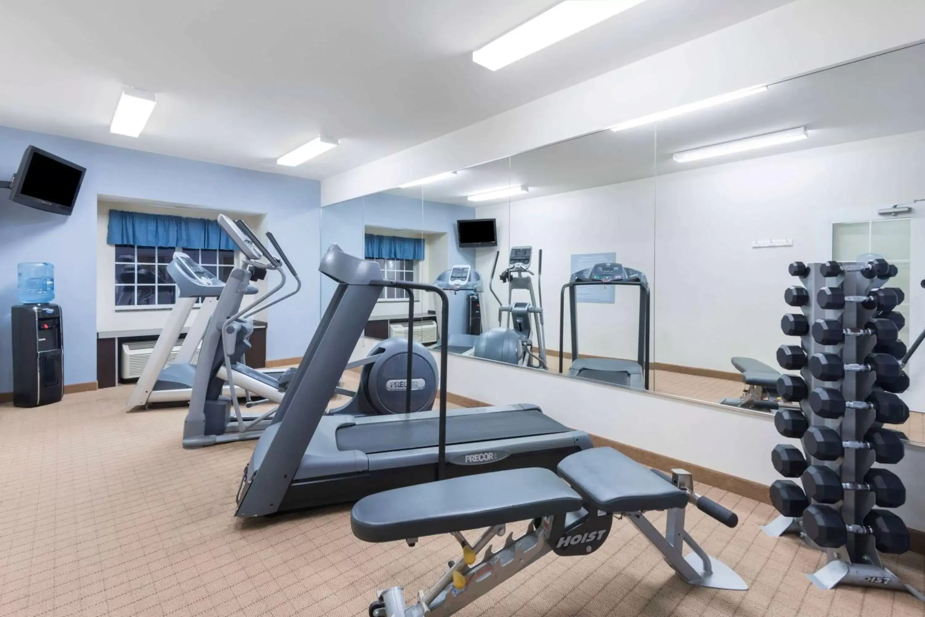 Fitness centre/facilities, Fitness Center/Facilities in Microtel Inn and Suites Baton Rouge Airport