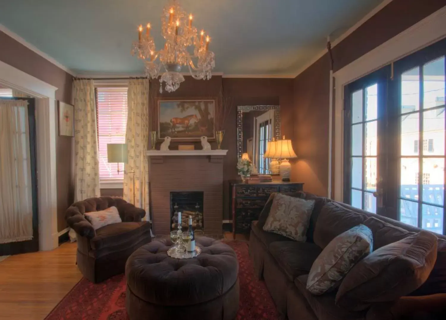 Seating Area in Inn at Court Square