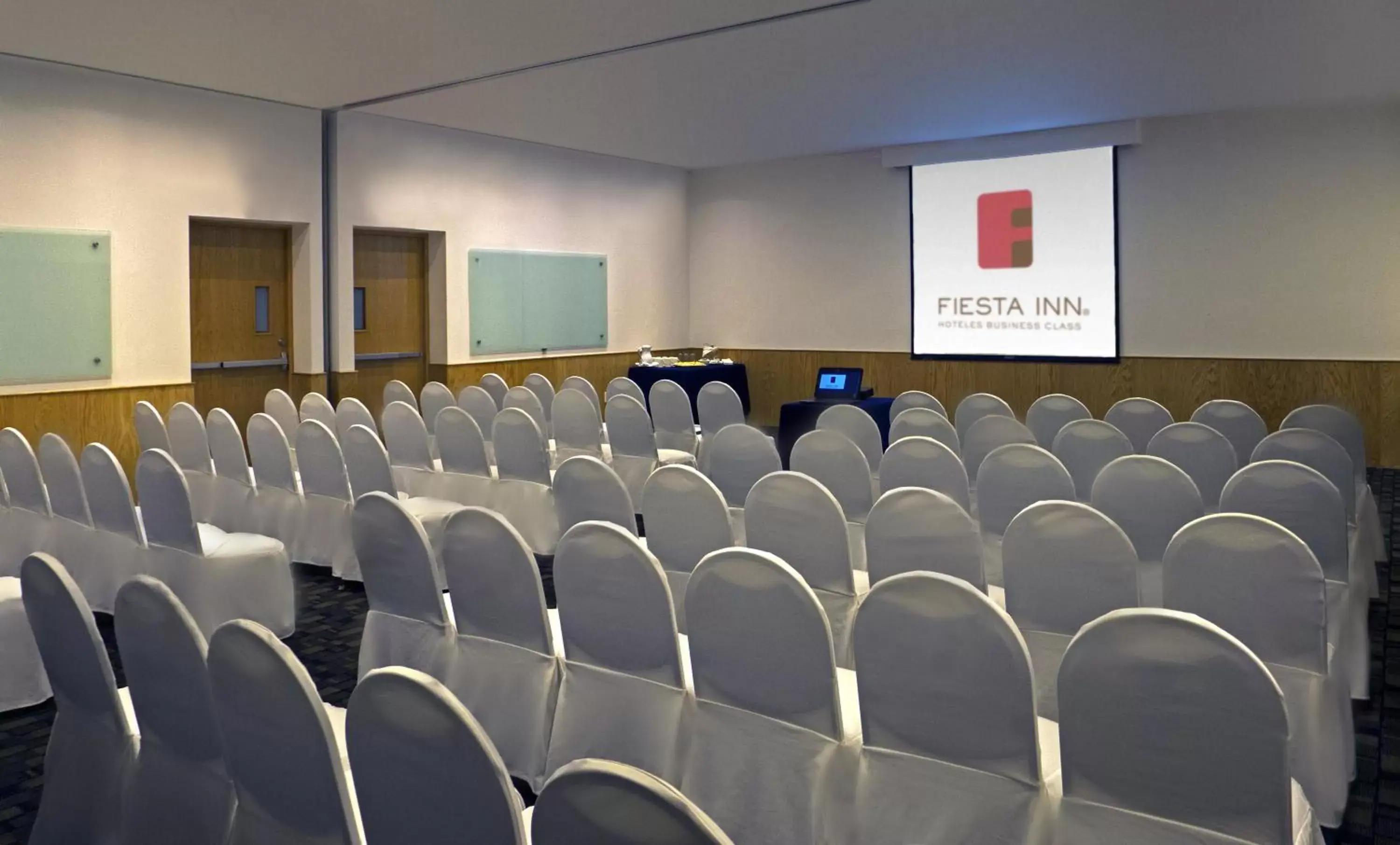 Meeting/conference room in Fiesta Inn Leon