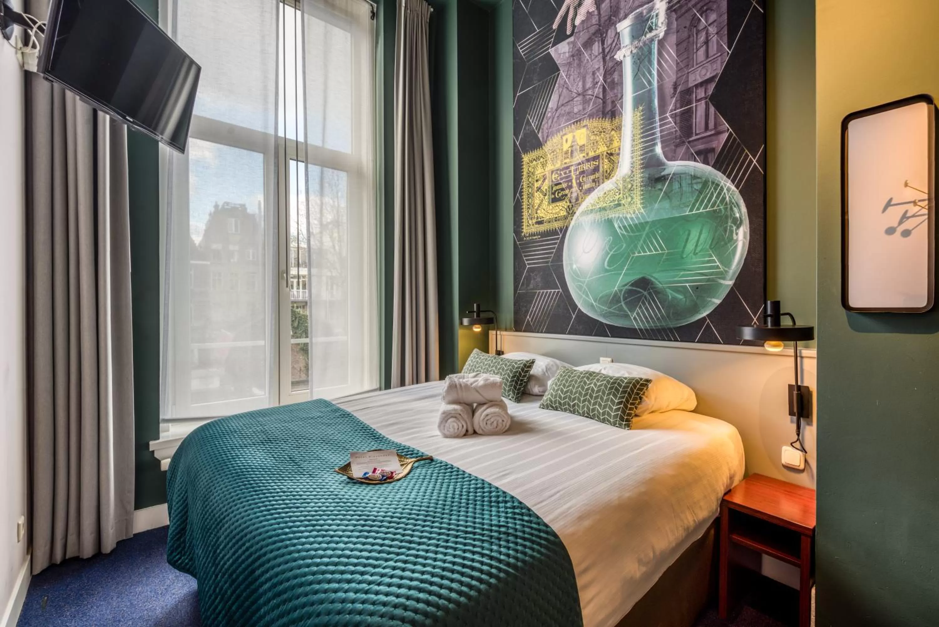 Bedroom, Bed in Hotel Alexander