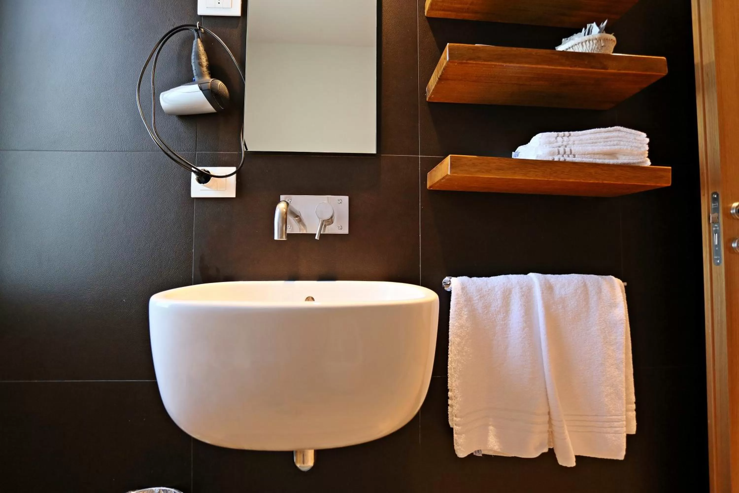 Bathroom in Le Querce Hotel