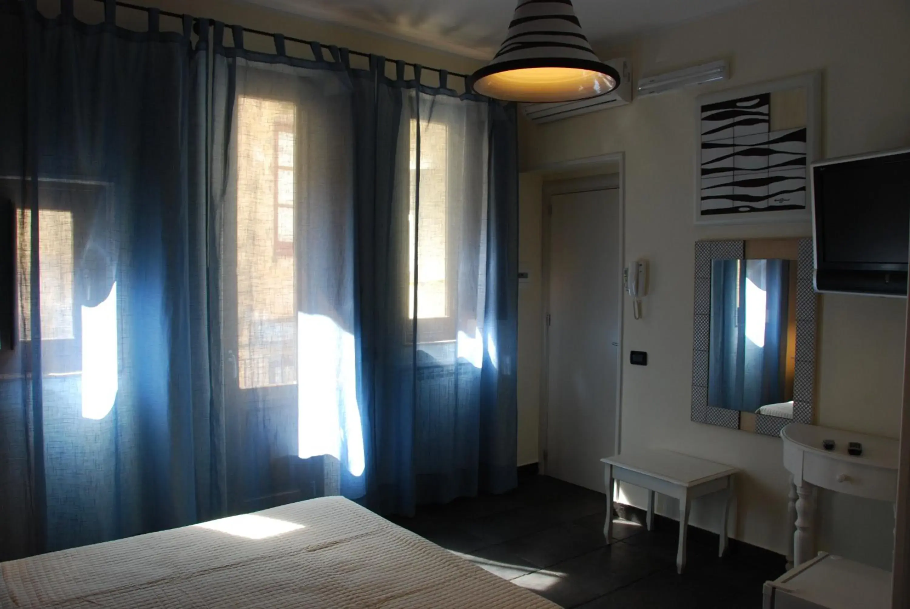 Bedroom, Bed in Locanda Re Ruggero