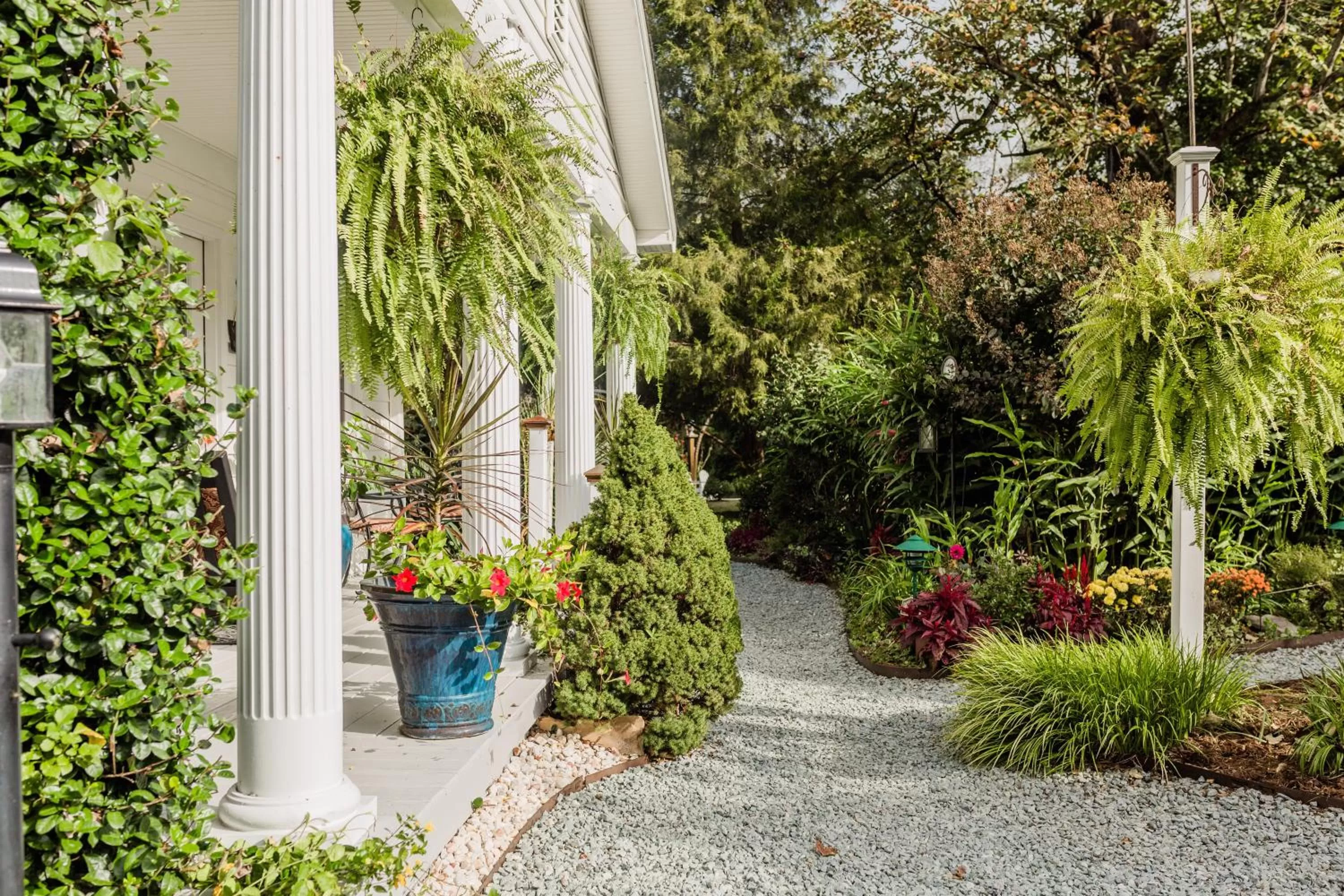 Garden in Arrowhead Inn