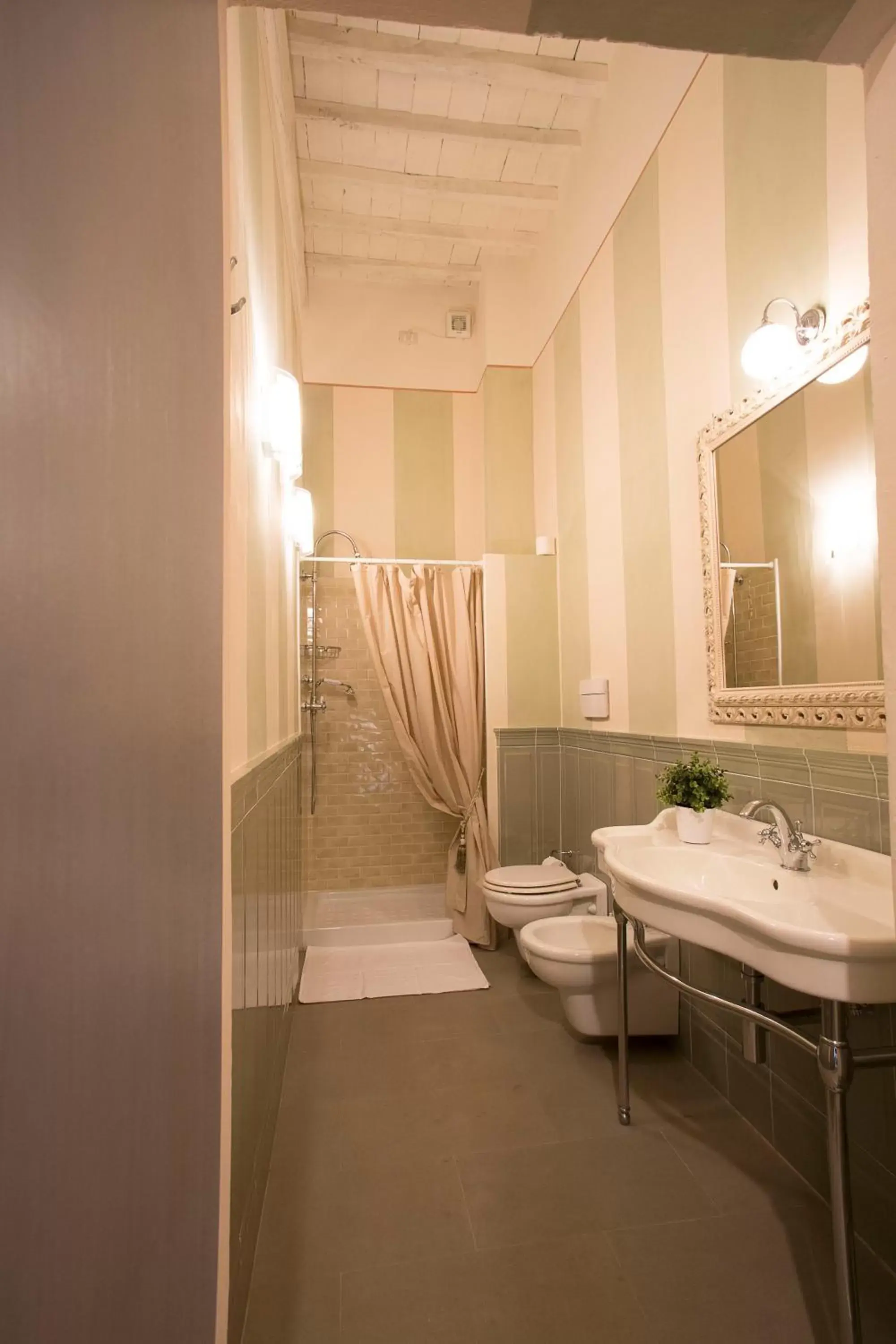 Bathroom in Podere San Pietro Resort