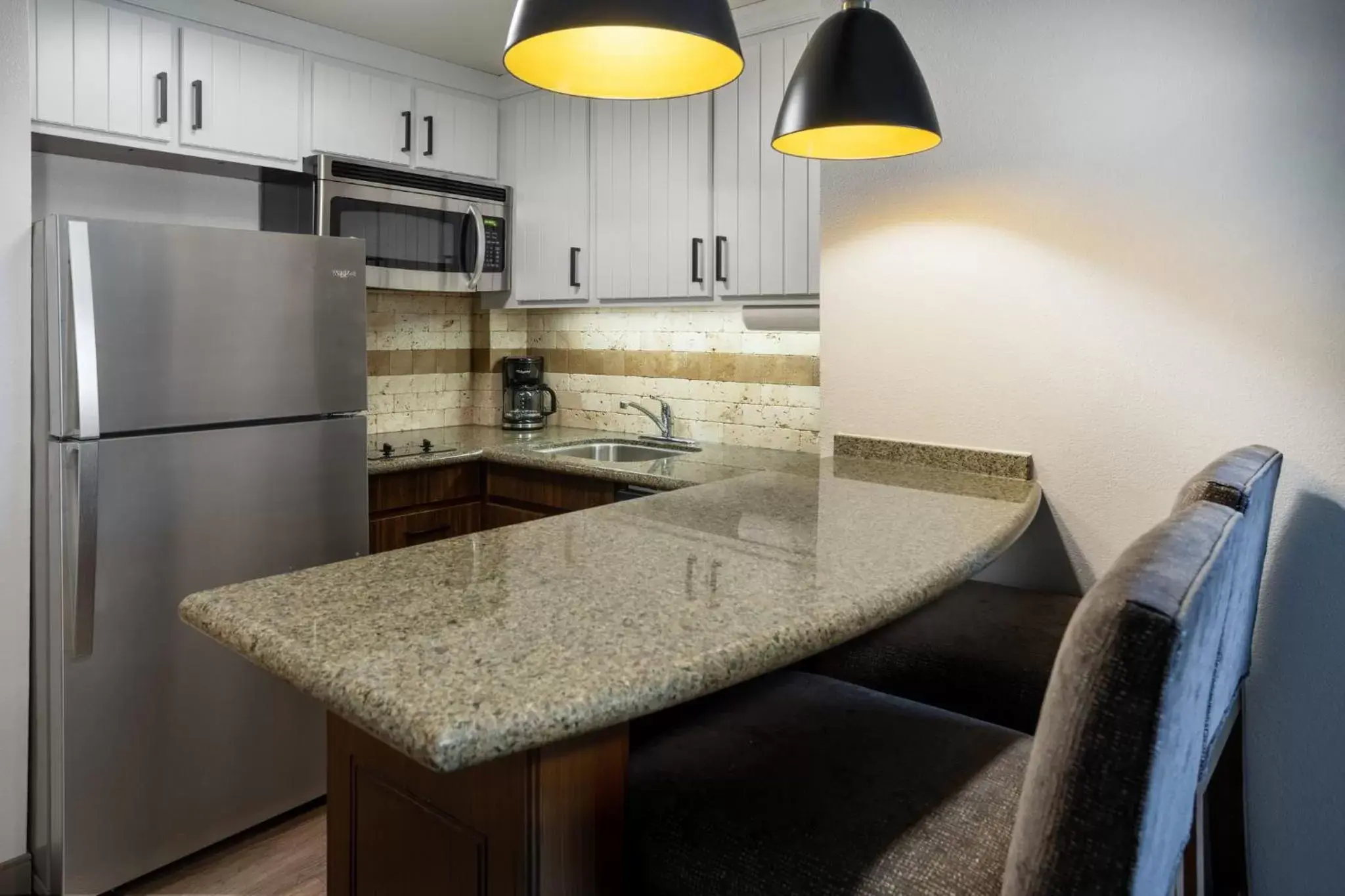 Photo of the whole room, Kitchen/Kitchenette in Staybridge Suites Wilmington East, an IHG Hotel