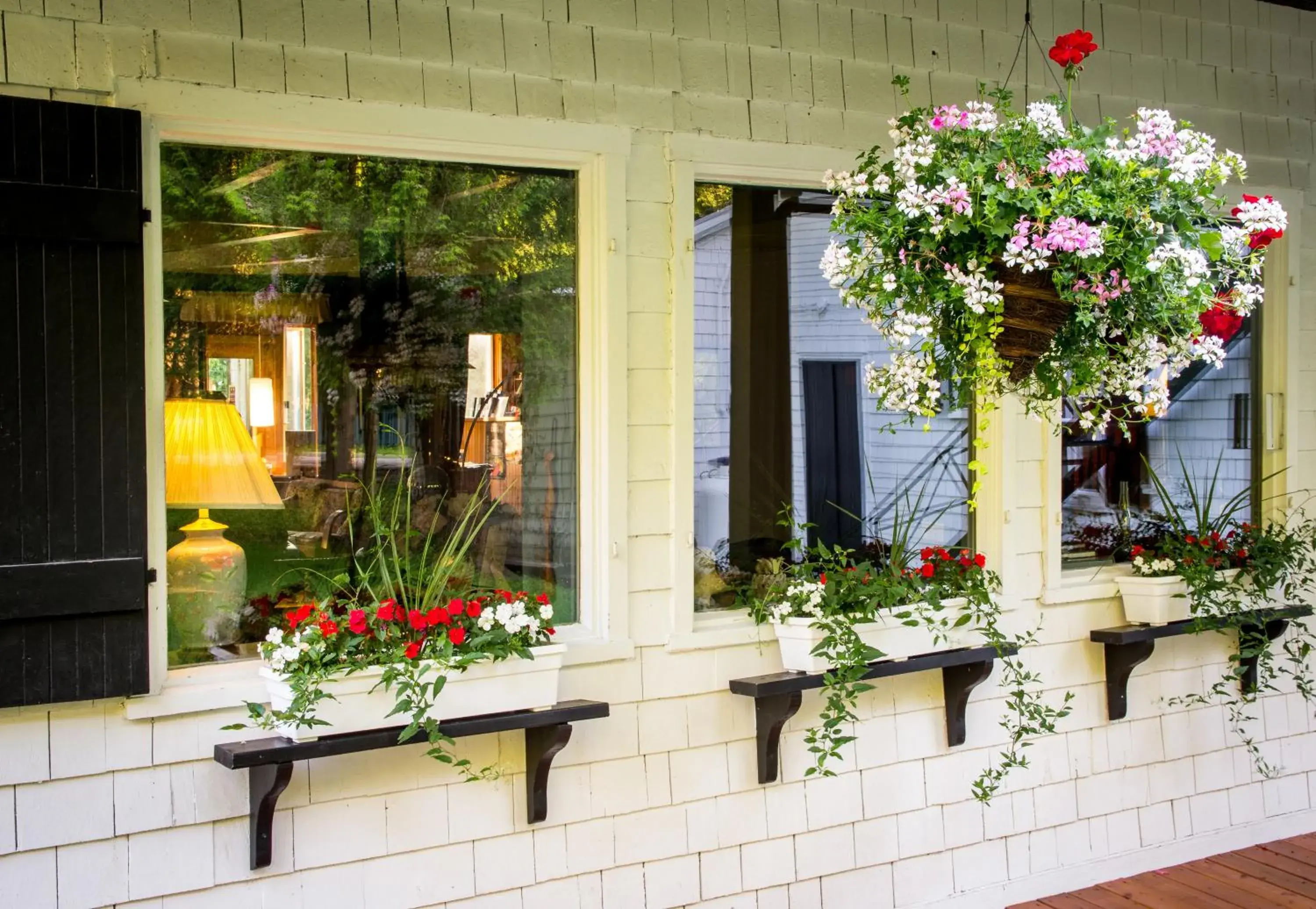 Facade/entrance in Auberge Les Sources