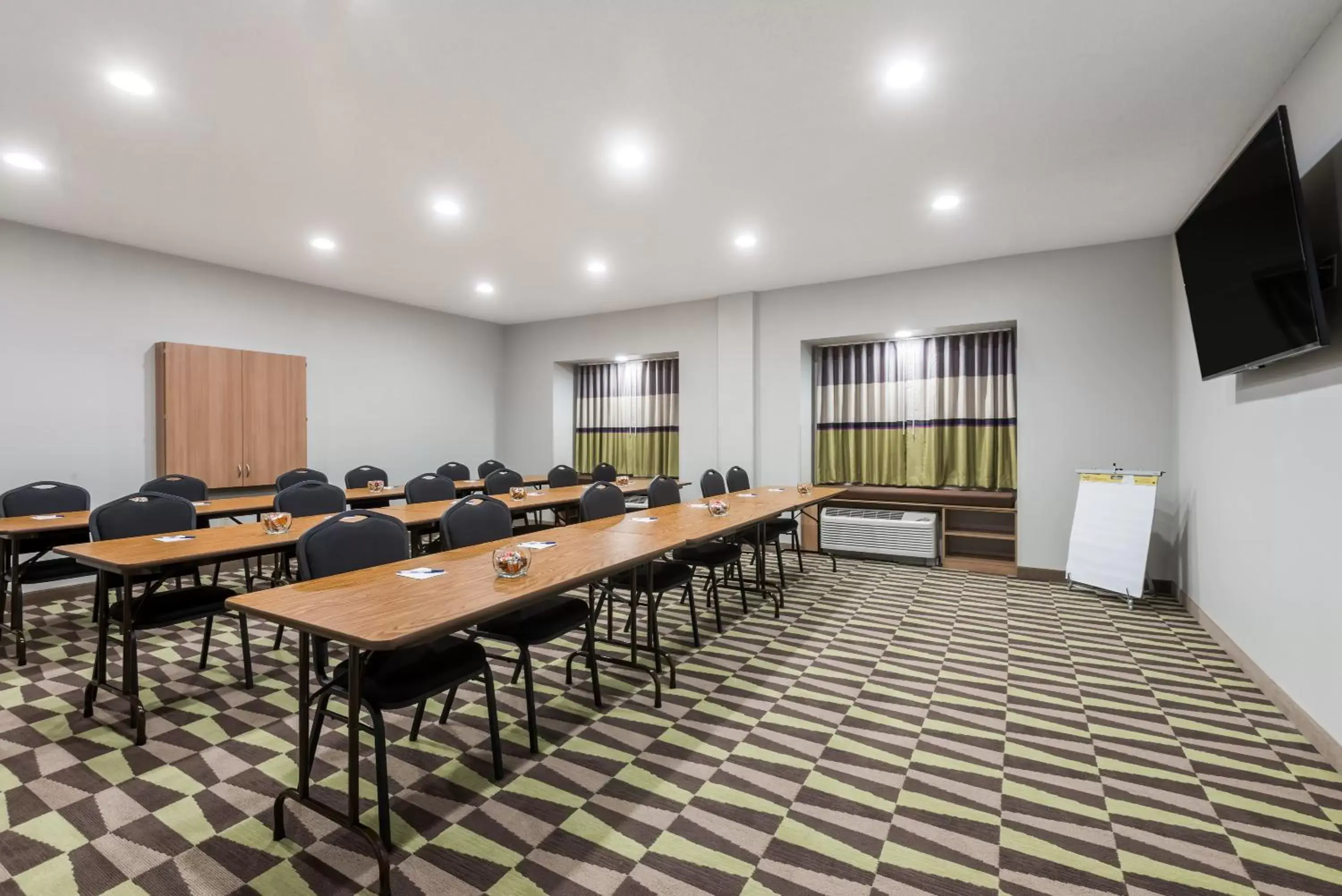 Banquet/Function facilities in Microtel Inn & Suites by Wyndham New Martinsville