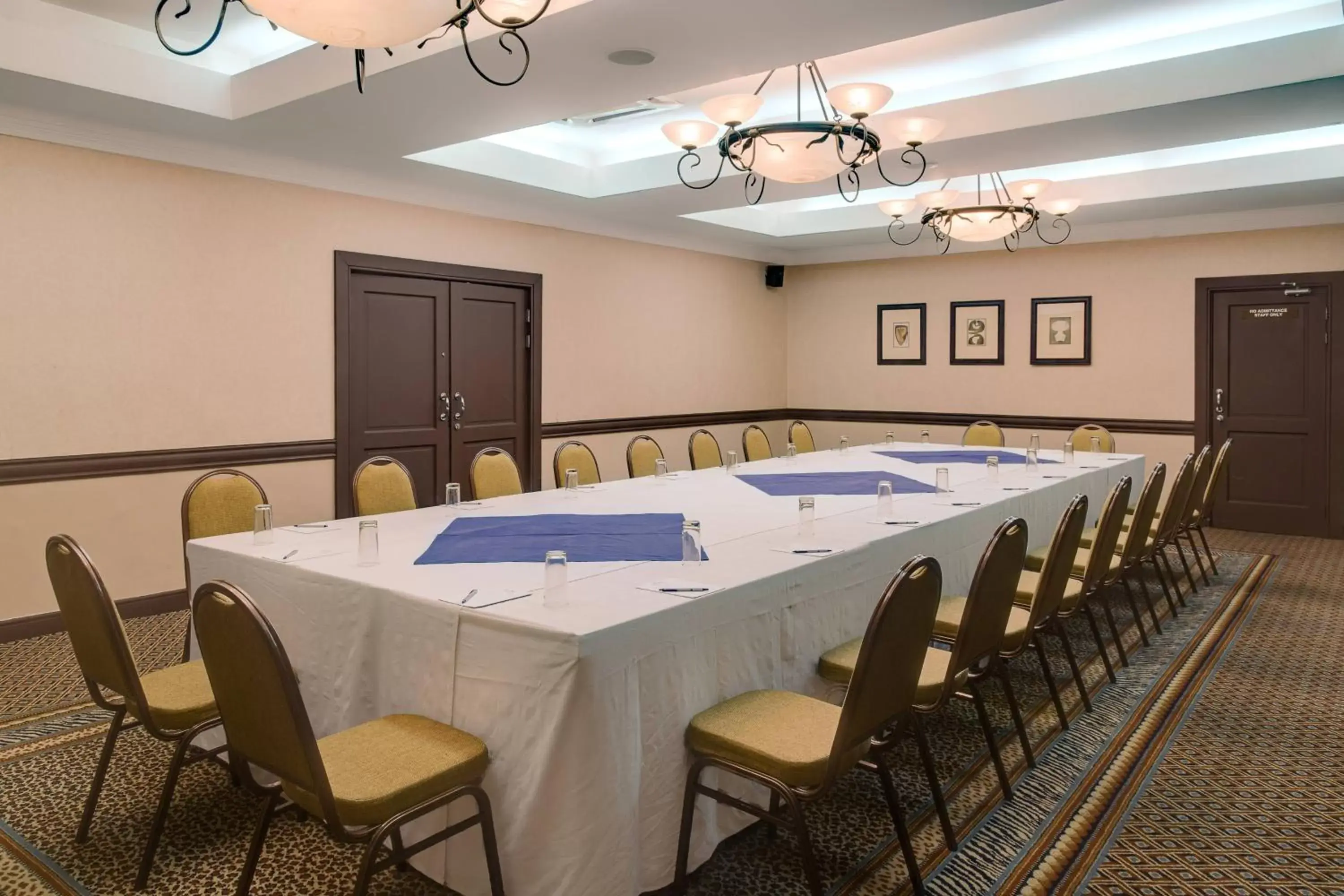 Meeting/conference room in Protea Hotel by Marriott Blantyre Ryalls
