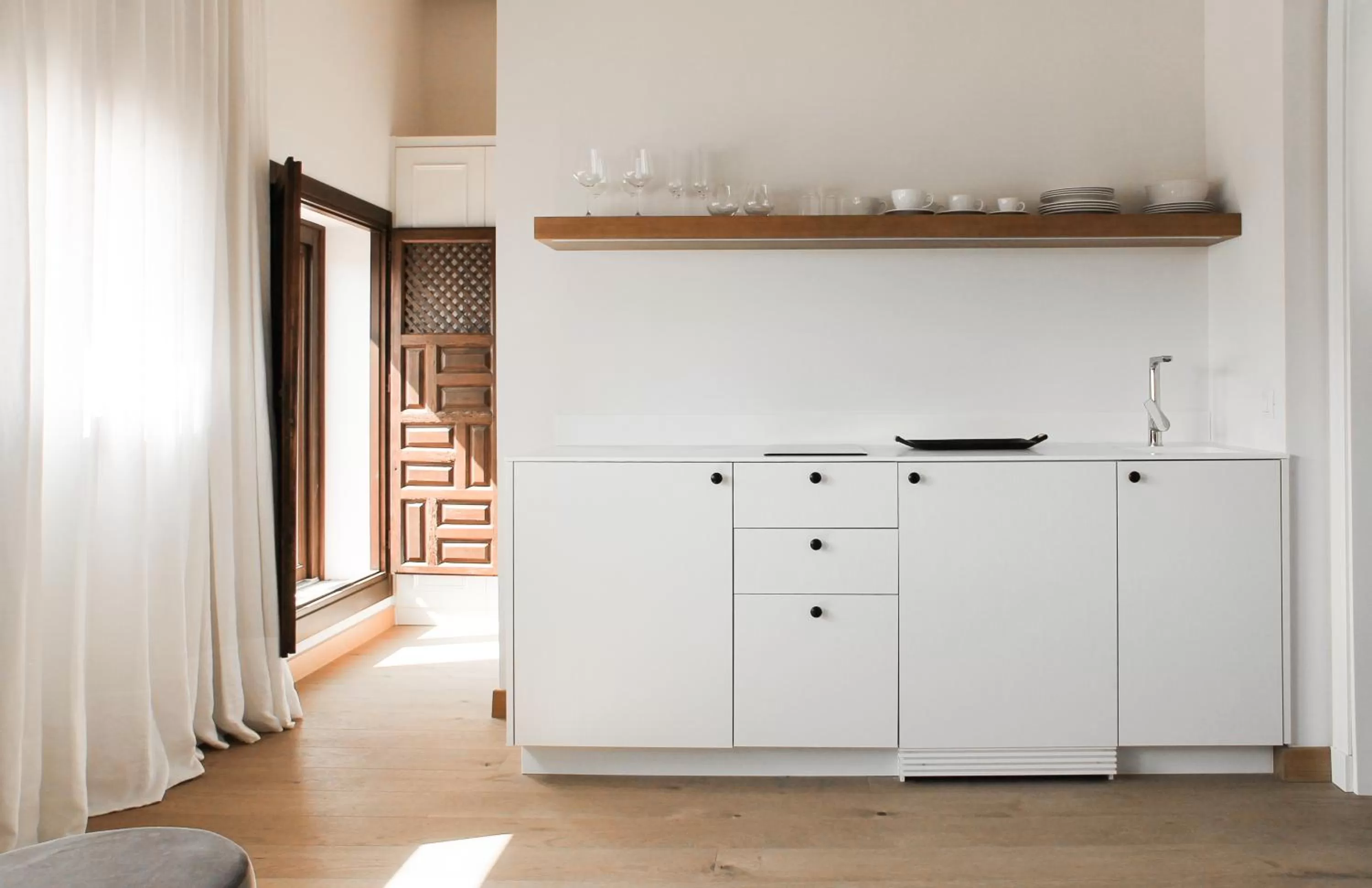 Kitchen or kitchenette in La Ermita Suites - Único Hotel Monumento de Córdoba