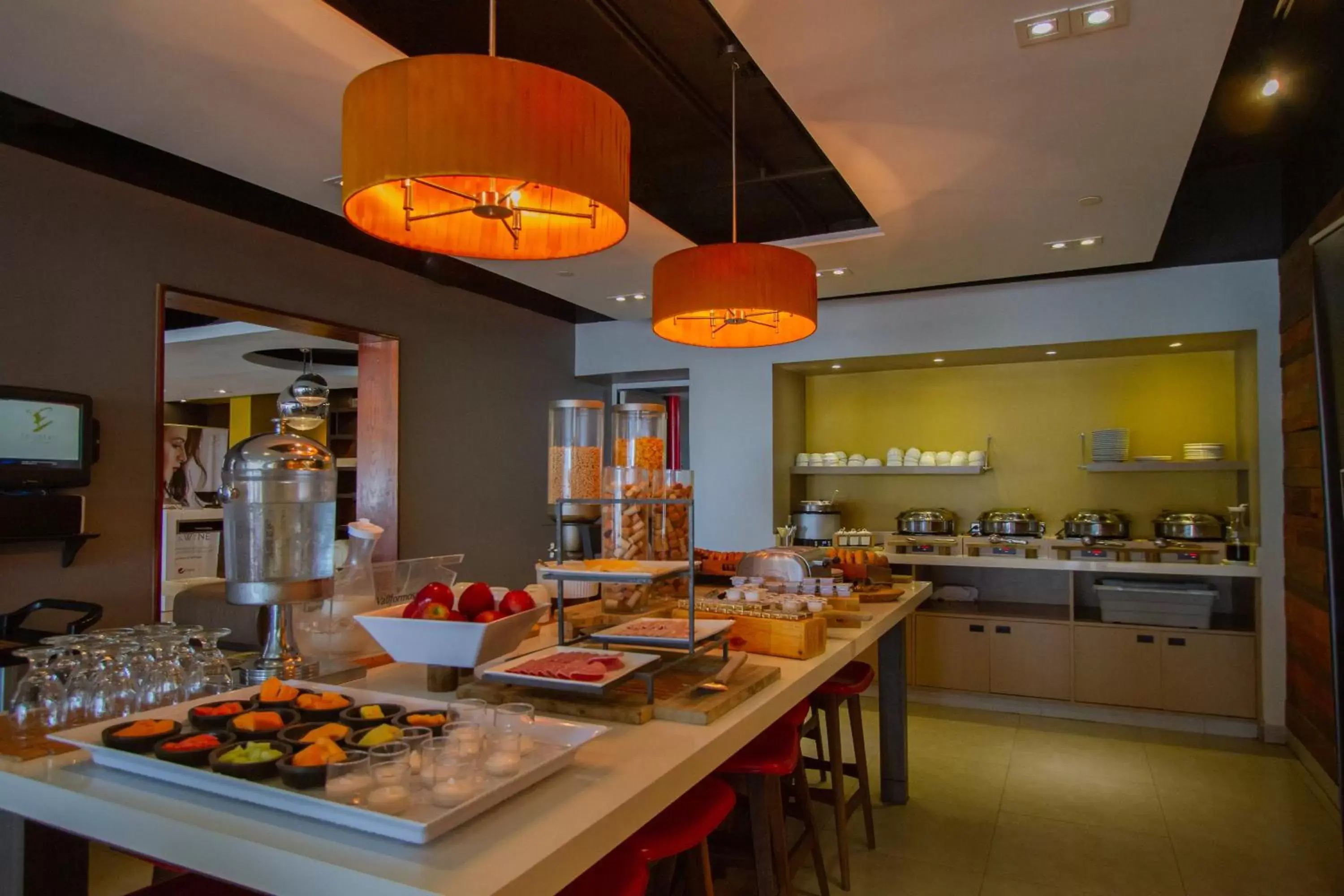 Restaurant/places to eat in TRYP by Wyndham Isla Verde Restaurant/places to eat in TRYP by Wyndham Isla Verde