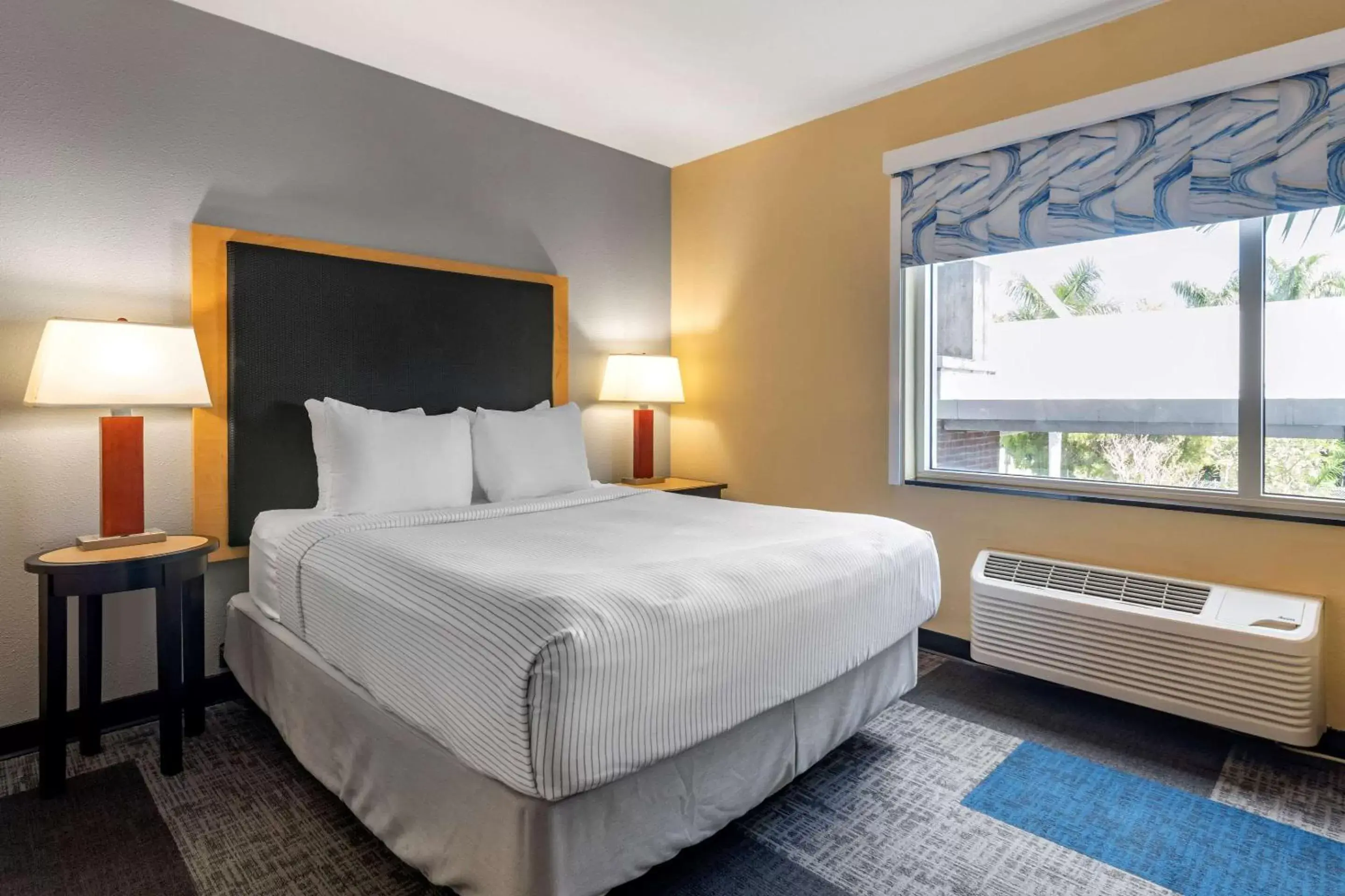 Bedroom, Bed in Cambria Hotel Ft Lauderdale, Airport South & Cruise Port