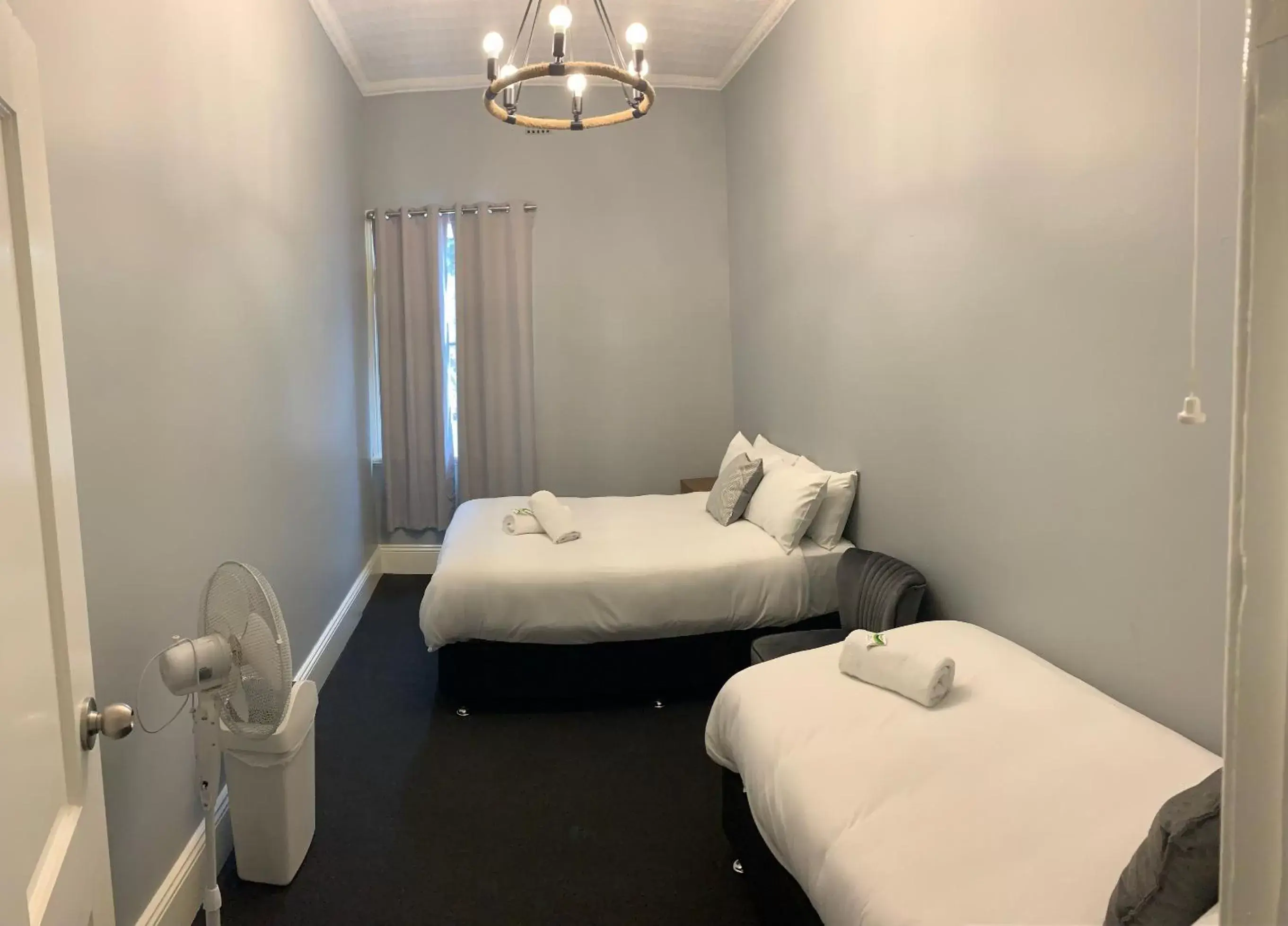 Bedroom, Bed in Abermain Hotel