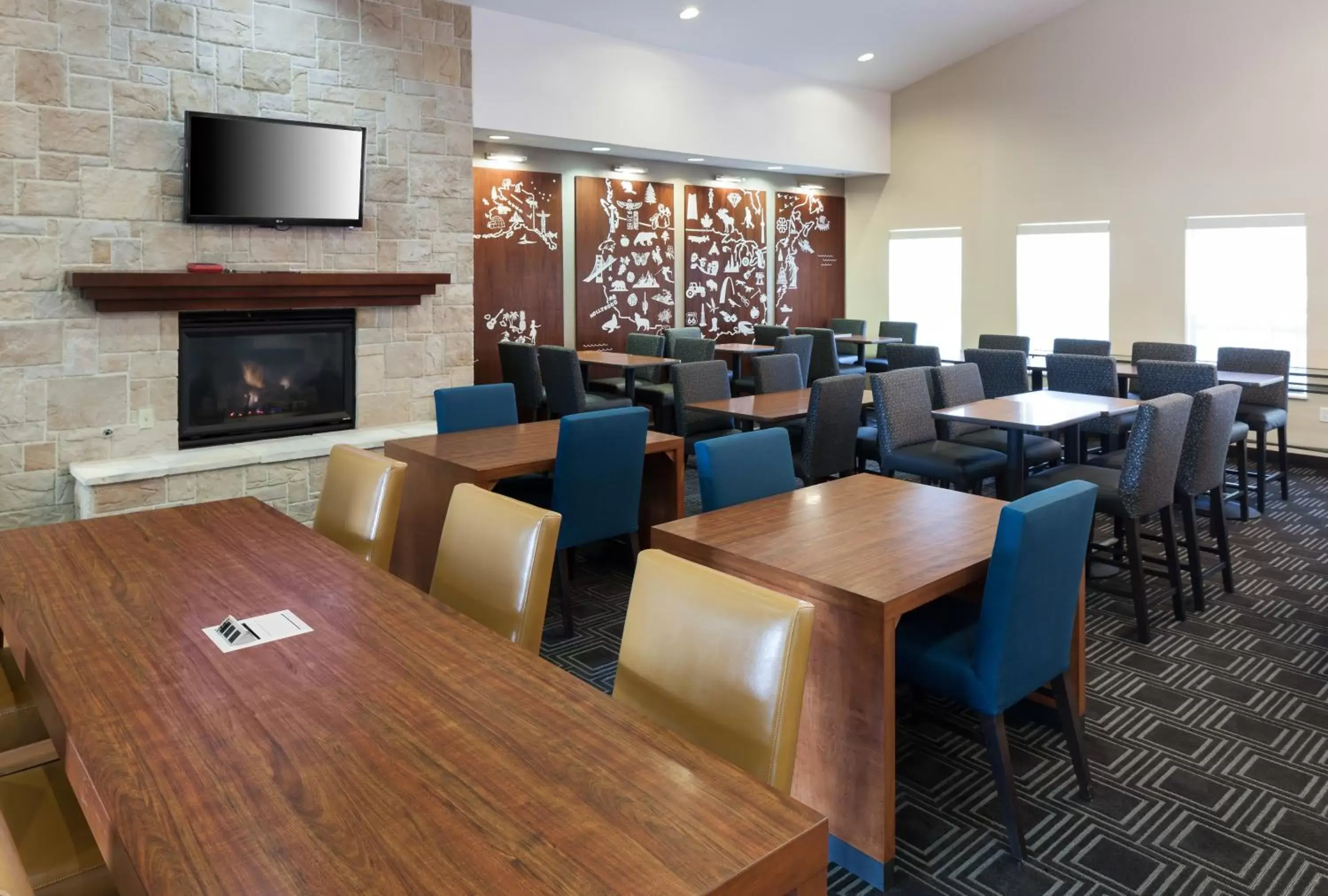 Restaurant/Places to Eat in TownePlace Suites Dallas Arlington North