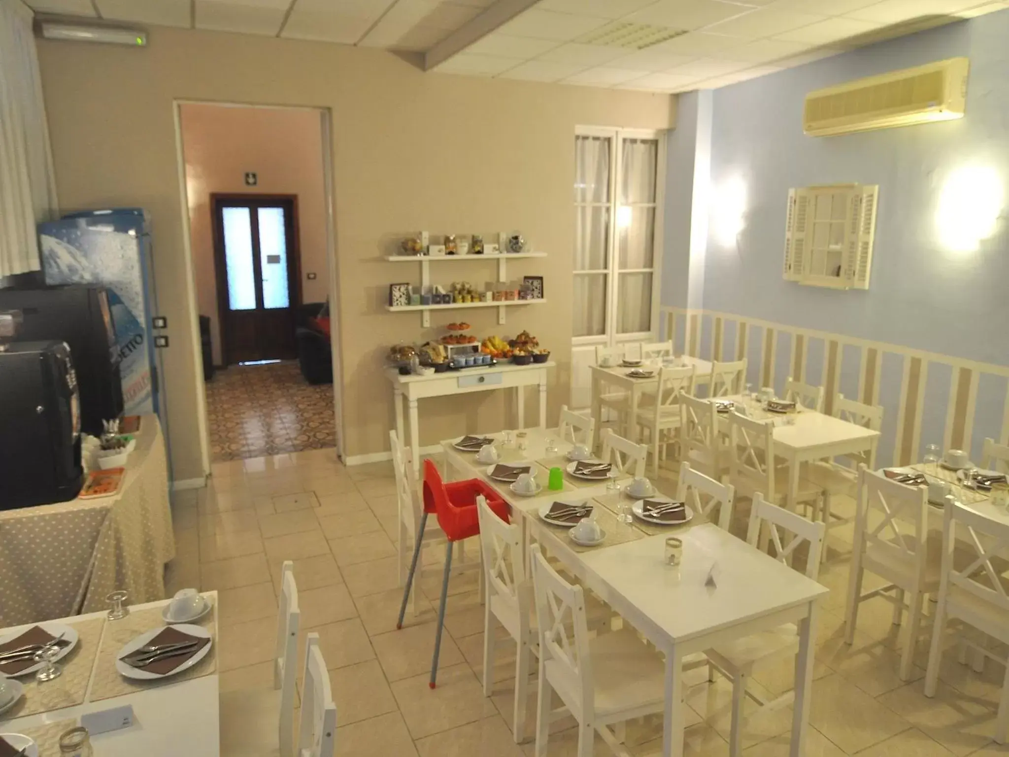 Restaurant/Places to Eat in Hotel Albachiara