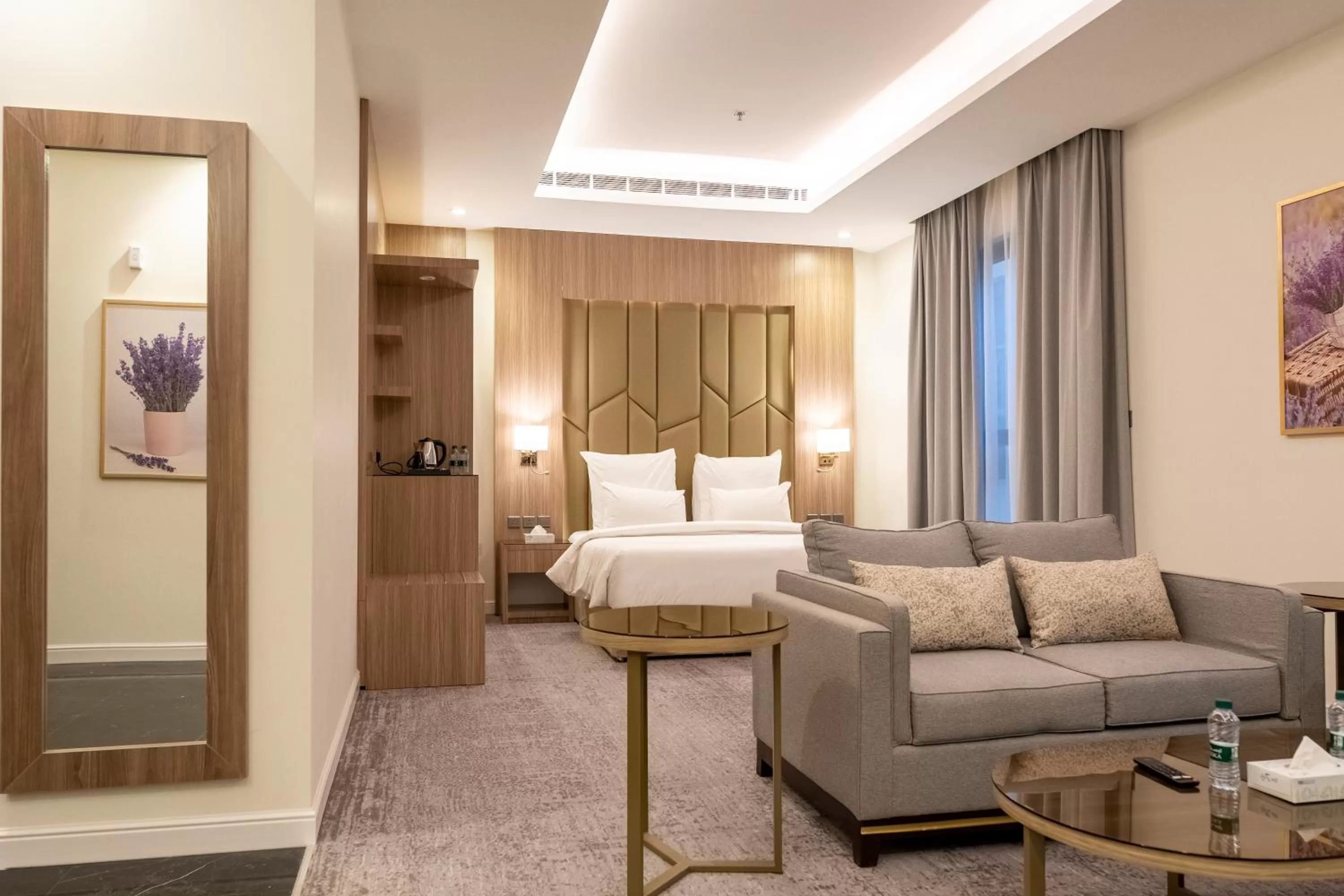 Photo of the whole room, Bed in Karim Hotel Riyadh