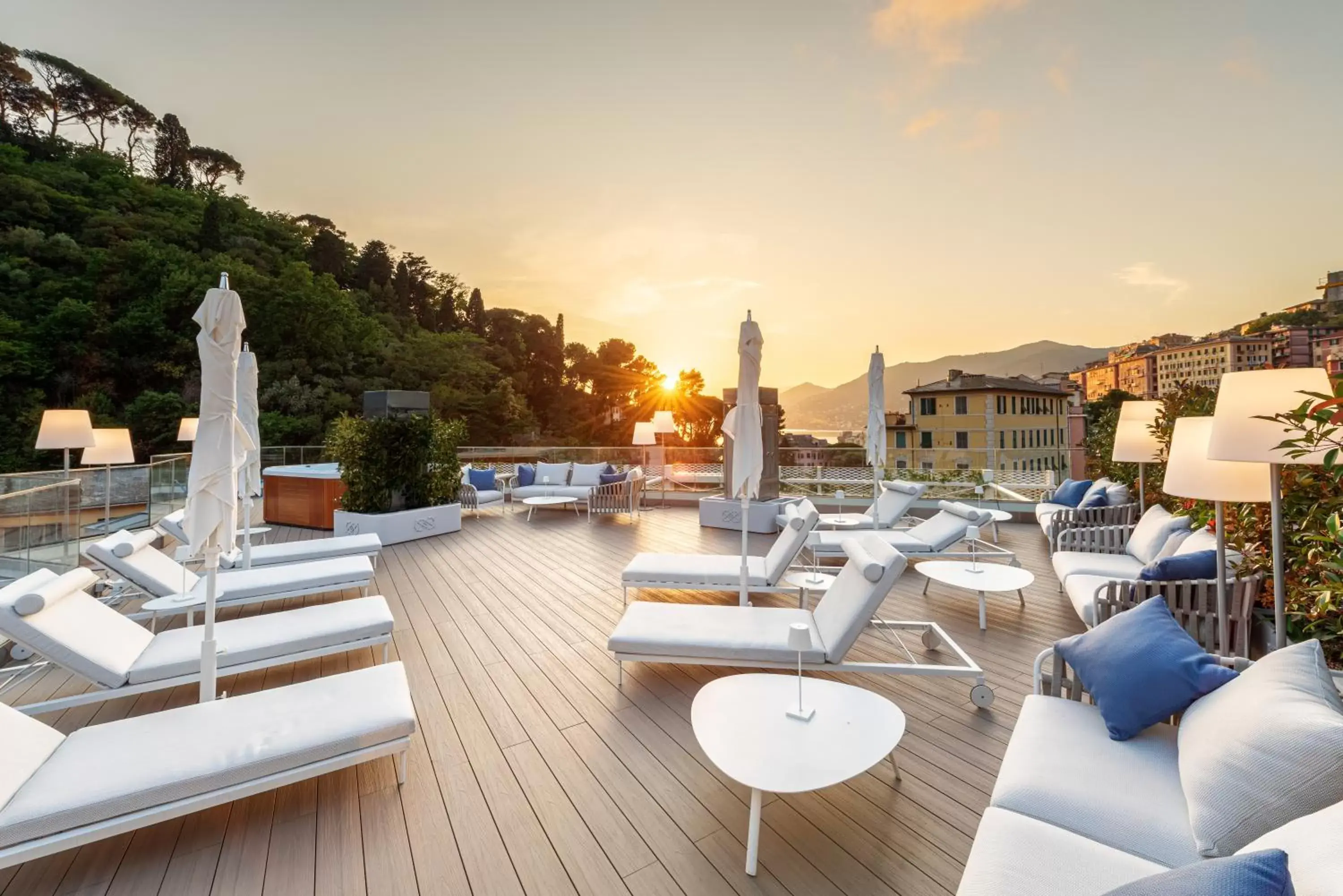 Solarium, Sunrise/Sunset in Carrick Hotel Camogli