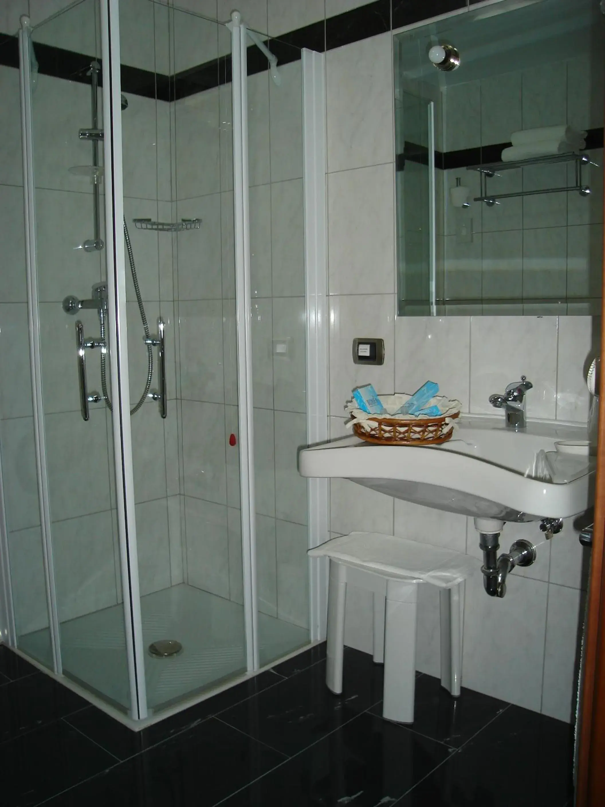 Bathroom in Hotel Le Palme
