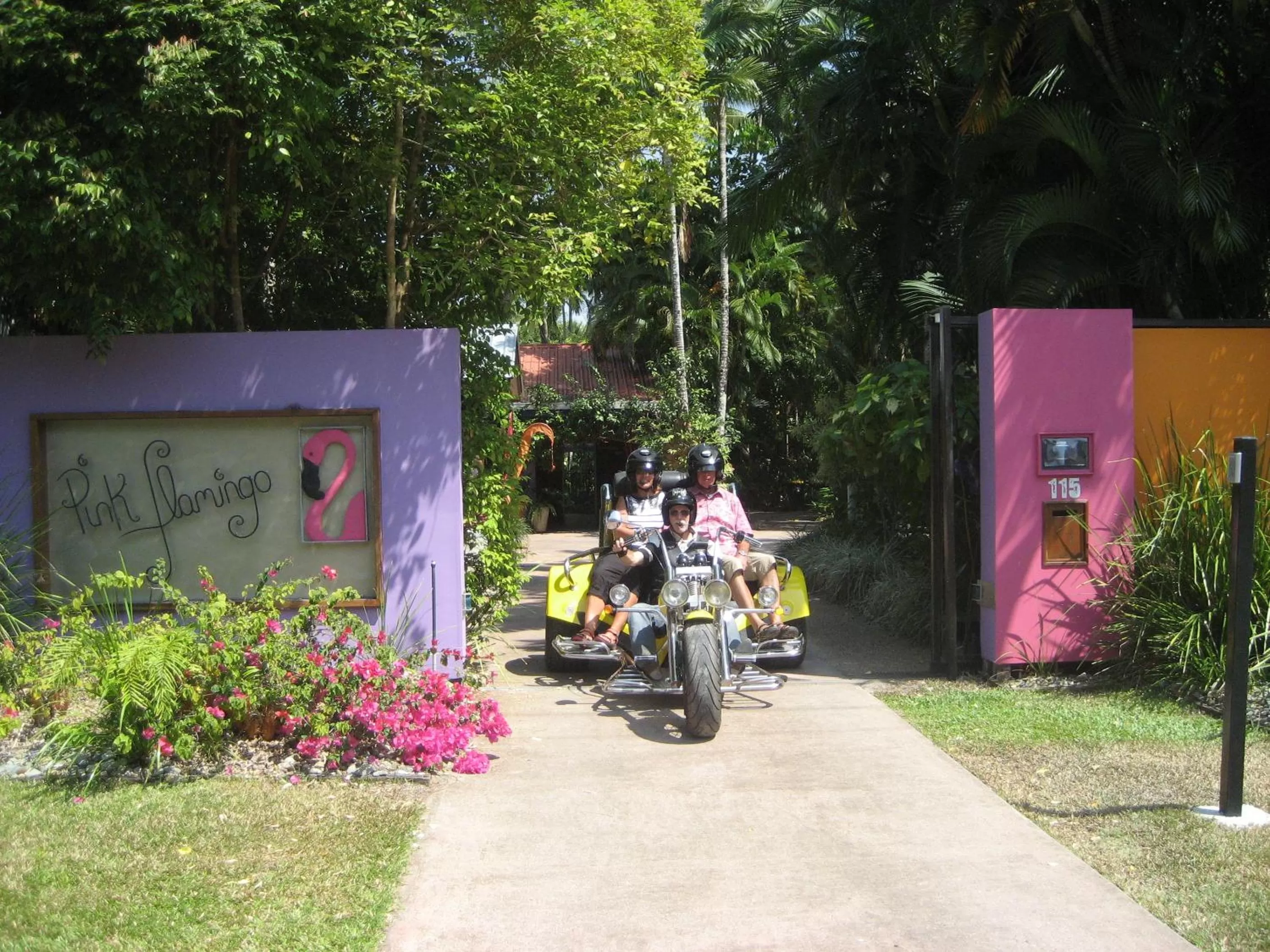 Facade/entrance in Pink Flamingo Resort