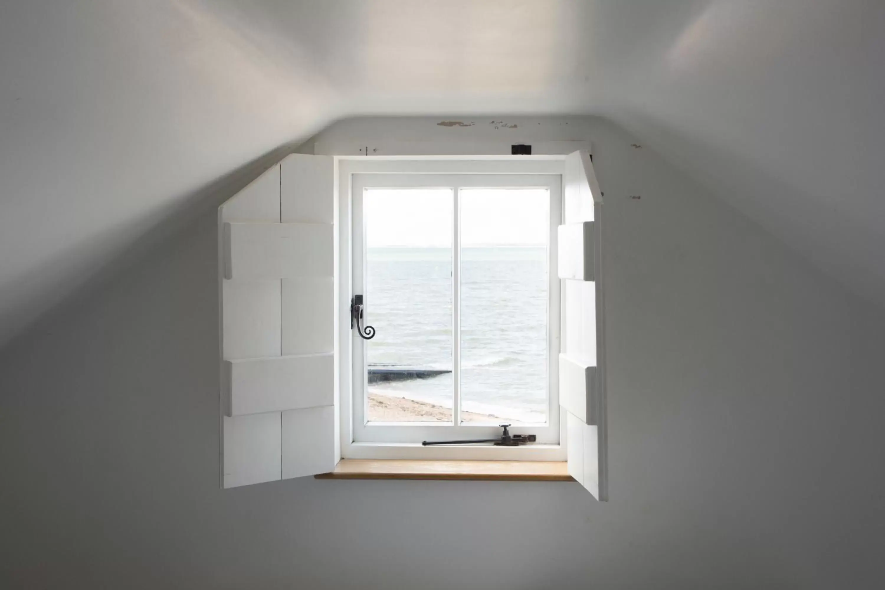 Bathroom in Whitstable Fisherman's Huts