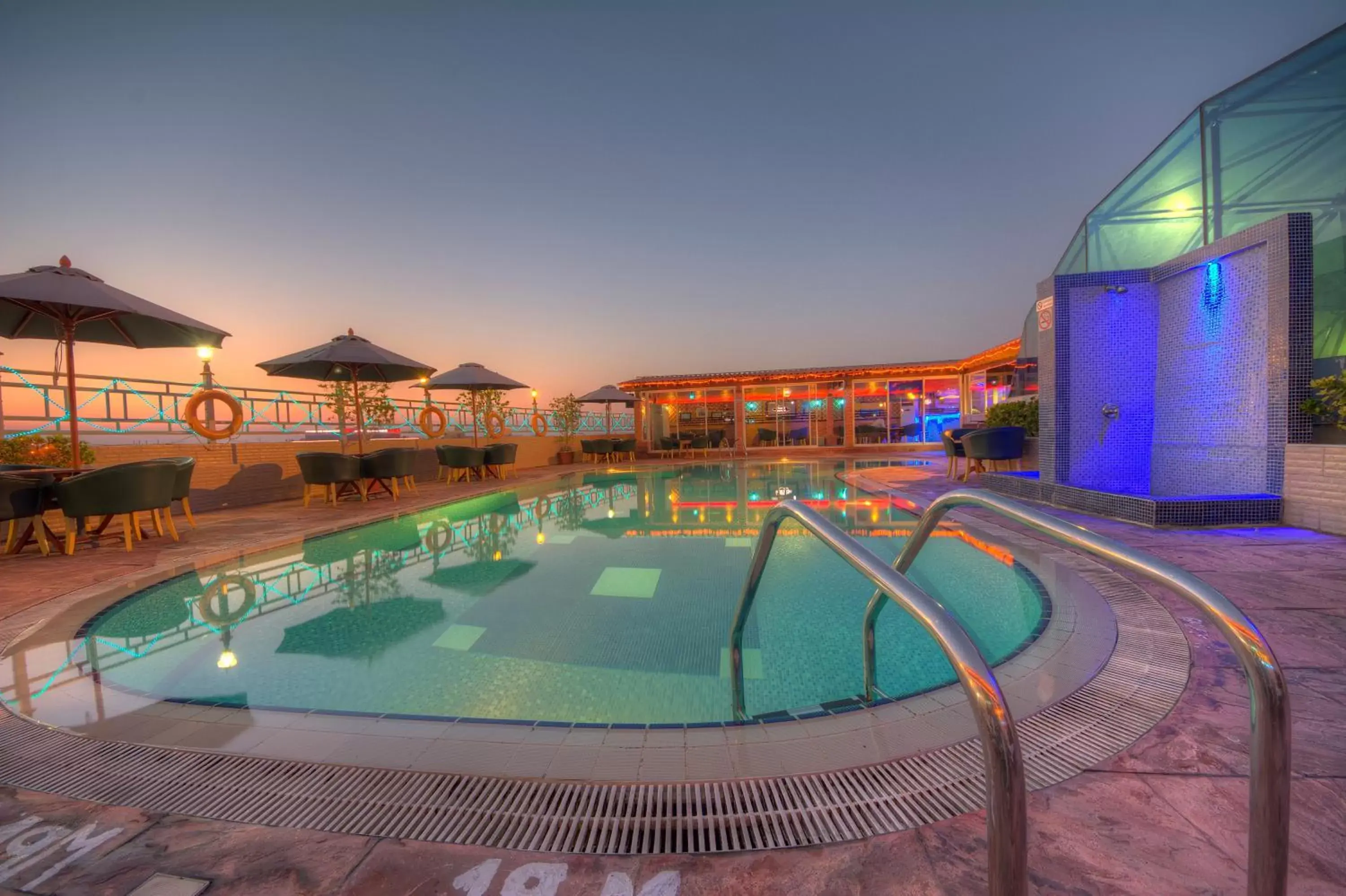 Swimming Pool in Fortune Grand Hotel