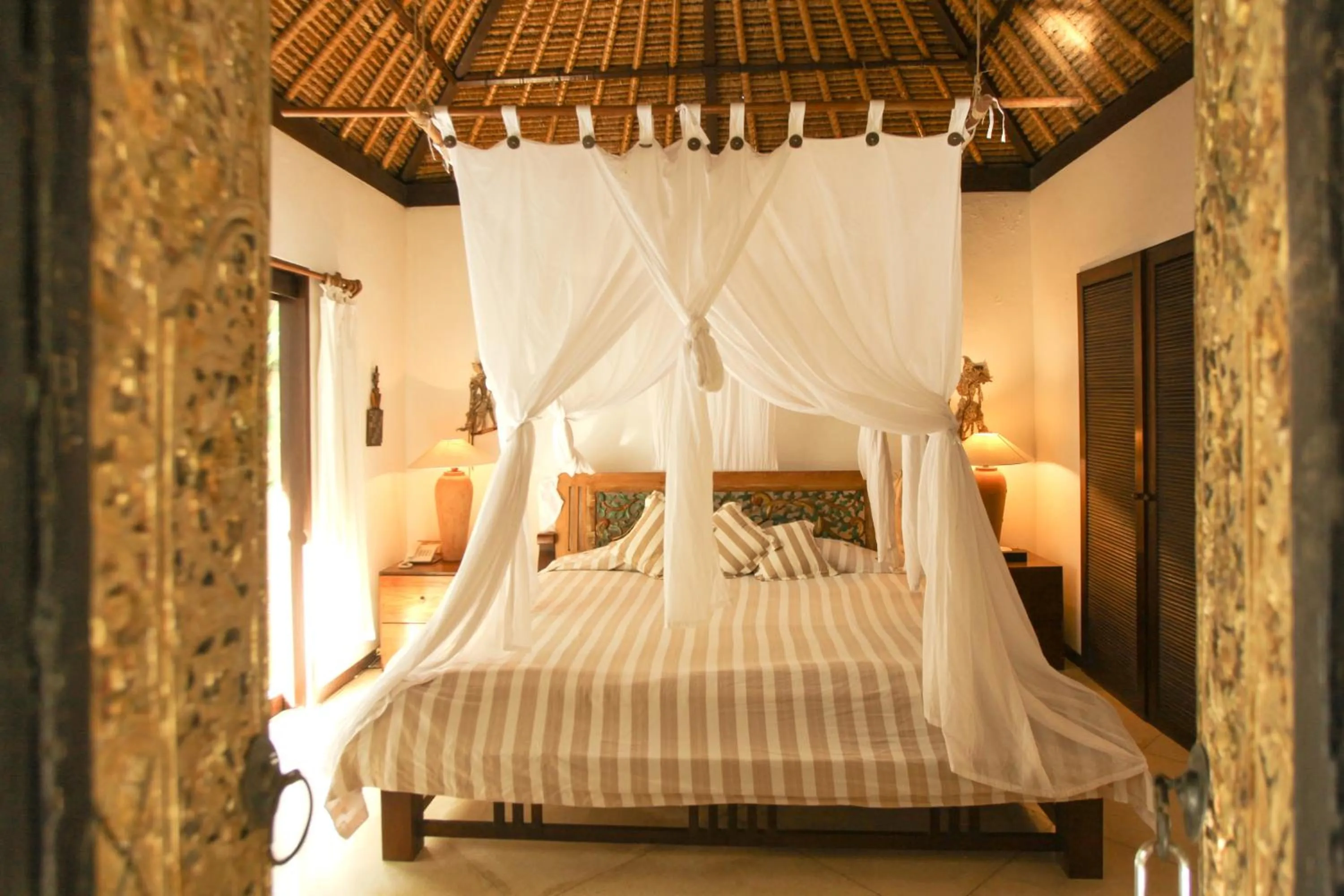 Bed in Visakha Sanur by Puri Signatures